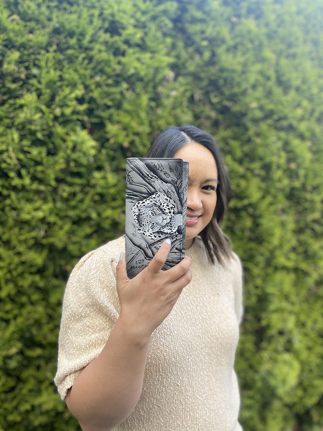 Anna by Anuschka | Hand Painted, Three Fold - Image 4