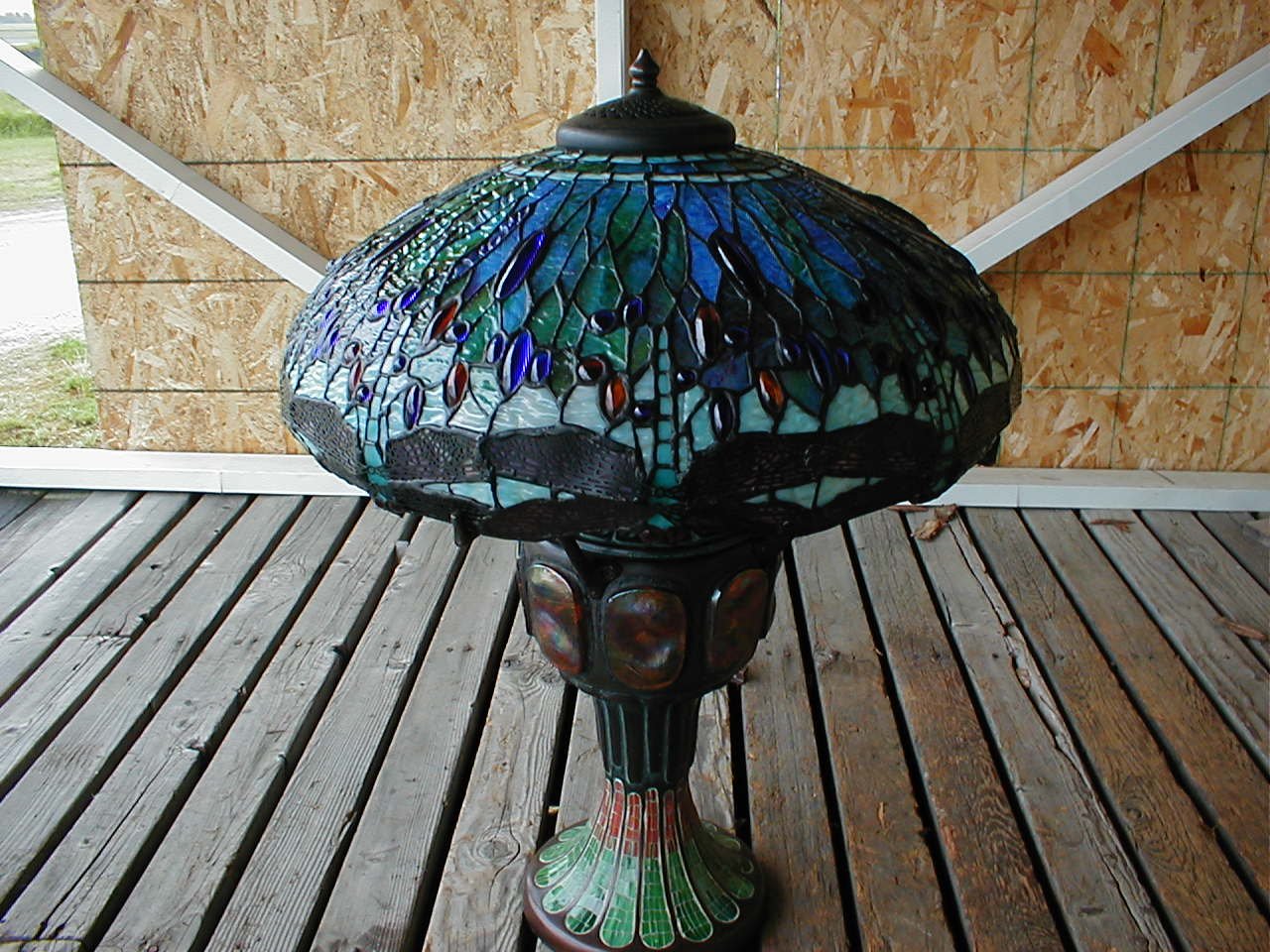 Dale Tiffany 0007 273E Blue Dragonfly Table Lamp Antique Verde and Art Glass Shade