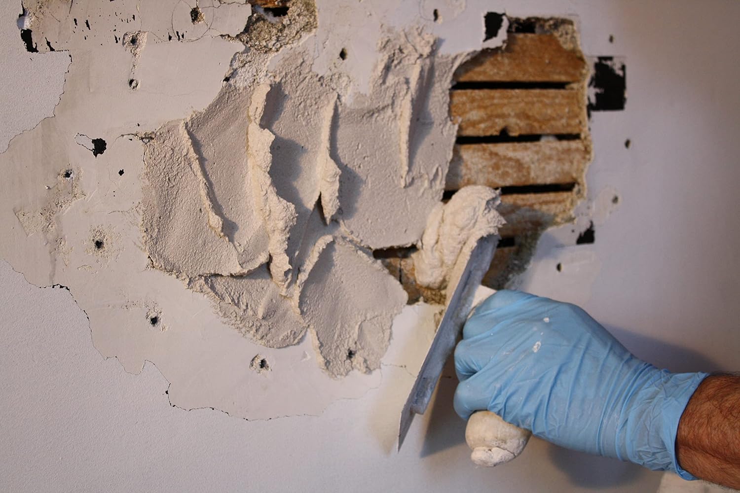 Plaster Magic® Painters Patching Plaster