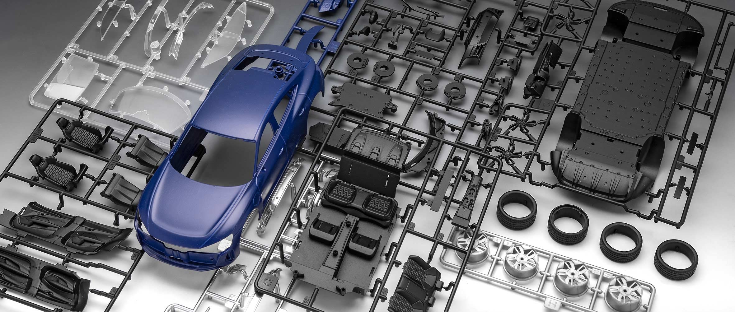 Revell Modellbausatz Porsche 911 Carrera I Maßstab 1:24 I Detailreiche Nachbildung I Unlackiertes Modell I Für Modellbauer I Präzise und hochwertig I Ideal für Einsteiger
