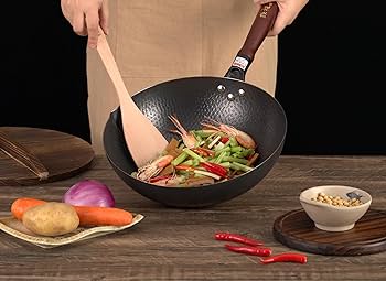 Amazon | 鉄鍋 中華鍋 窒化加工高純度鉄炒め鍋 28cm木製蓋付き