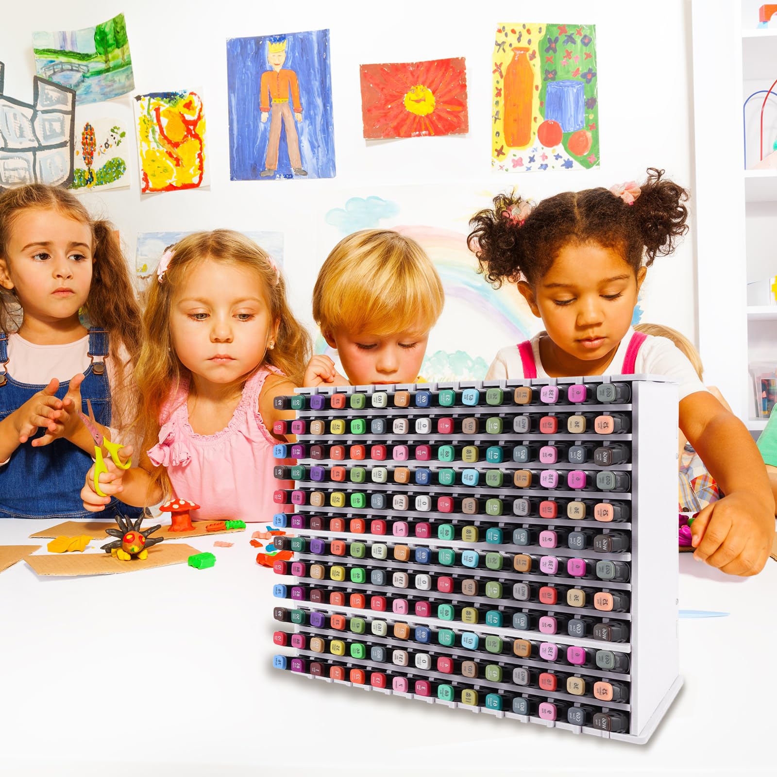 AKOLAFE Support de Rangement pour 180 Marqueurs Rangement Feutre Alcool 35x27,5 x13 CM Boite Rangement Feutre 180 Compartiments Rangement Crayon pour Crayons de Couleur, Feutres, Maison, Bureau, École