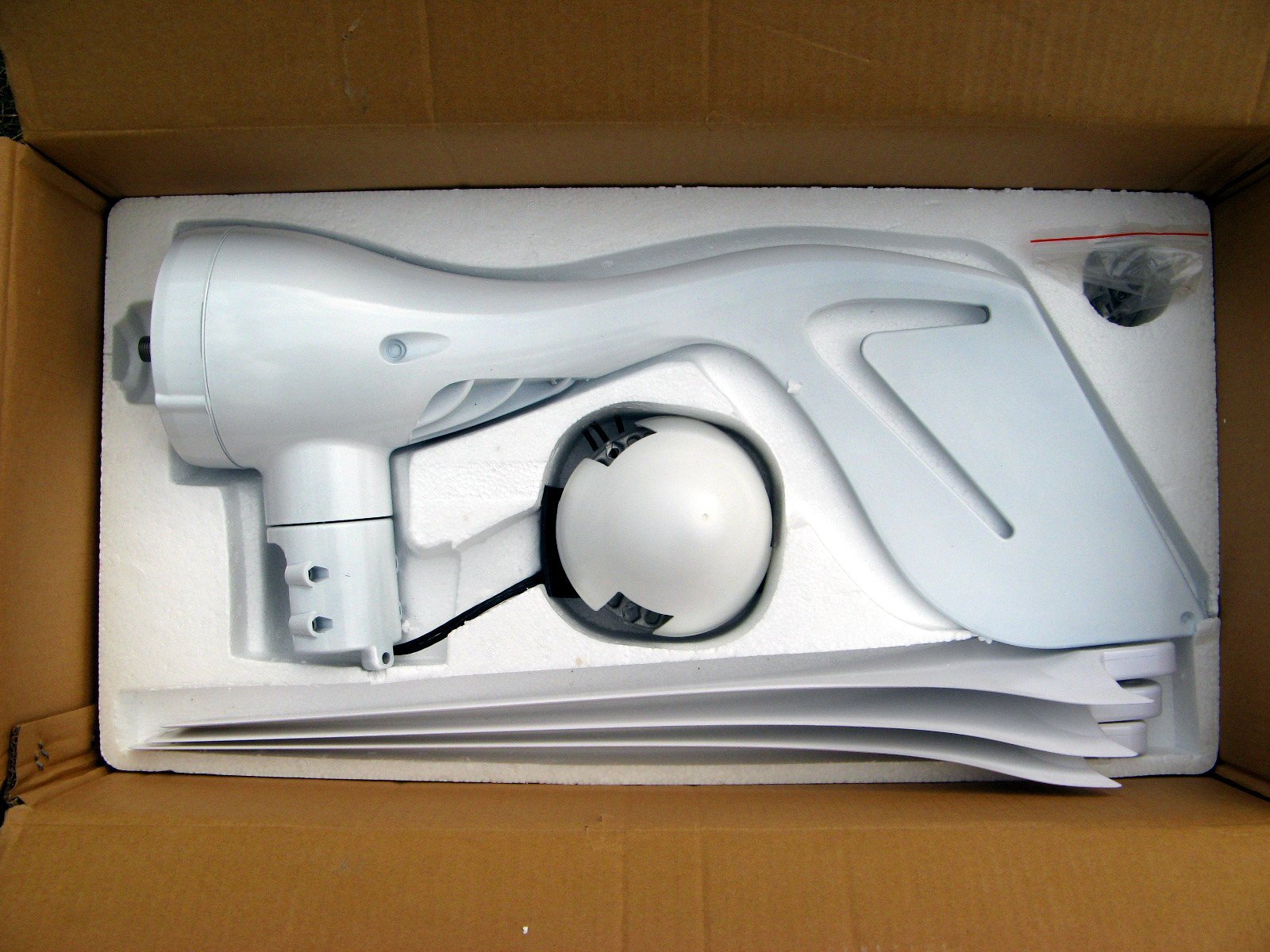 Buy ECOWORTHY 400 Watt Wind Turbine Generator with 12V/24V 20A Hybird