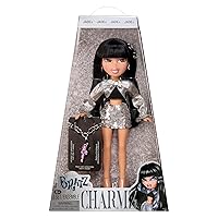 Bratz Charmz Jade - Bambola fashion con braccialetto con charm collezionabile