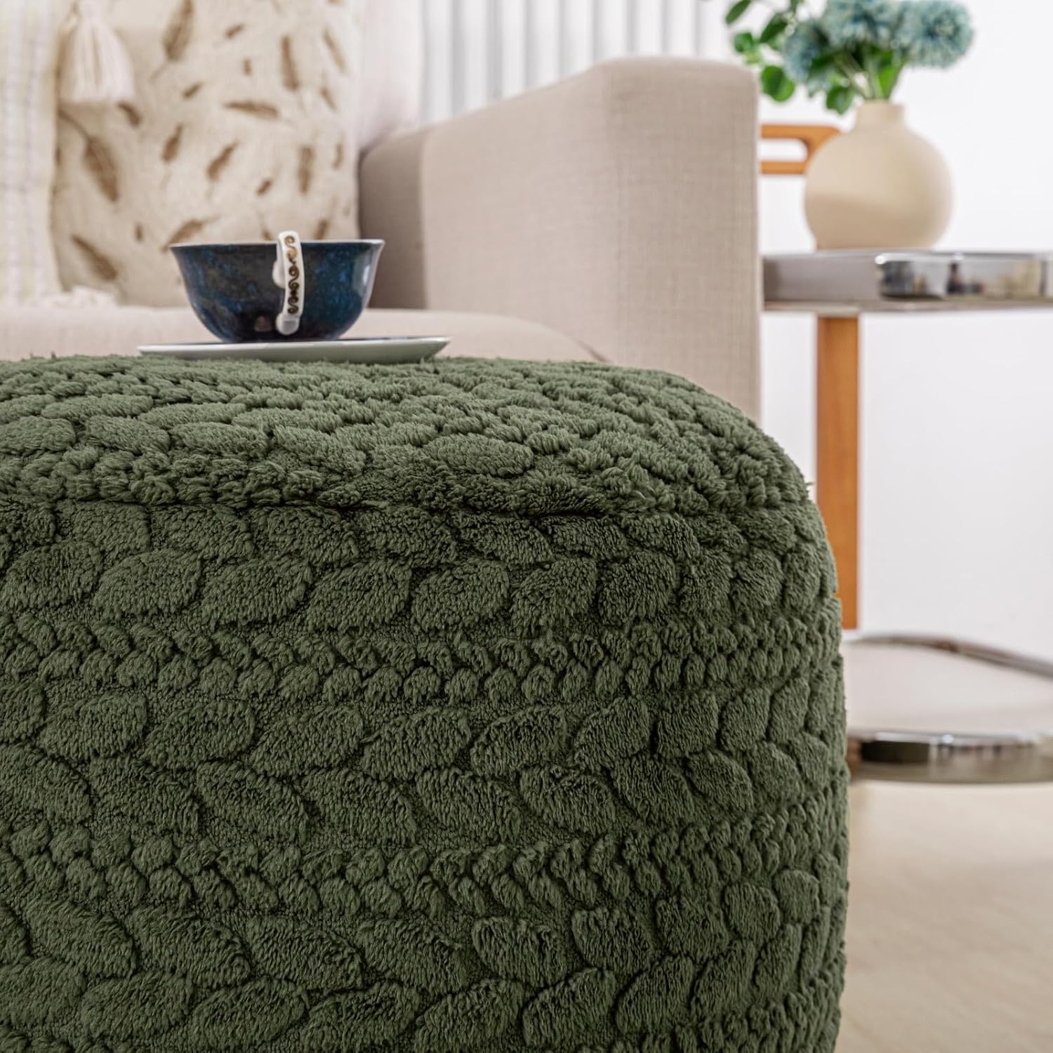 Poofieotto Unstuffed Ottoman Pouf Cover – Round Faux Fur Footstool Plush Floor Pouf (No Filler Included) Perfect for Living Room, Bedroom, or Office Lounge (Green, 20x20x15 in)
