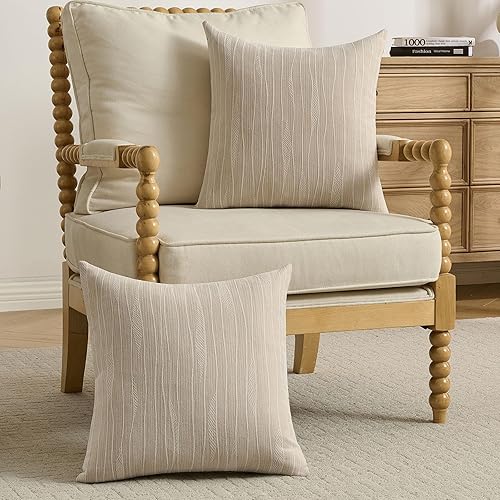 Miniatura 4 de FUTEI Dyeing - Juego de 2 fundas de almohada de felpilla beige de 20 x 20 pulgadas, fundas de cojín con textura de línea suave, decoración moderna