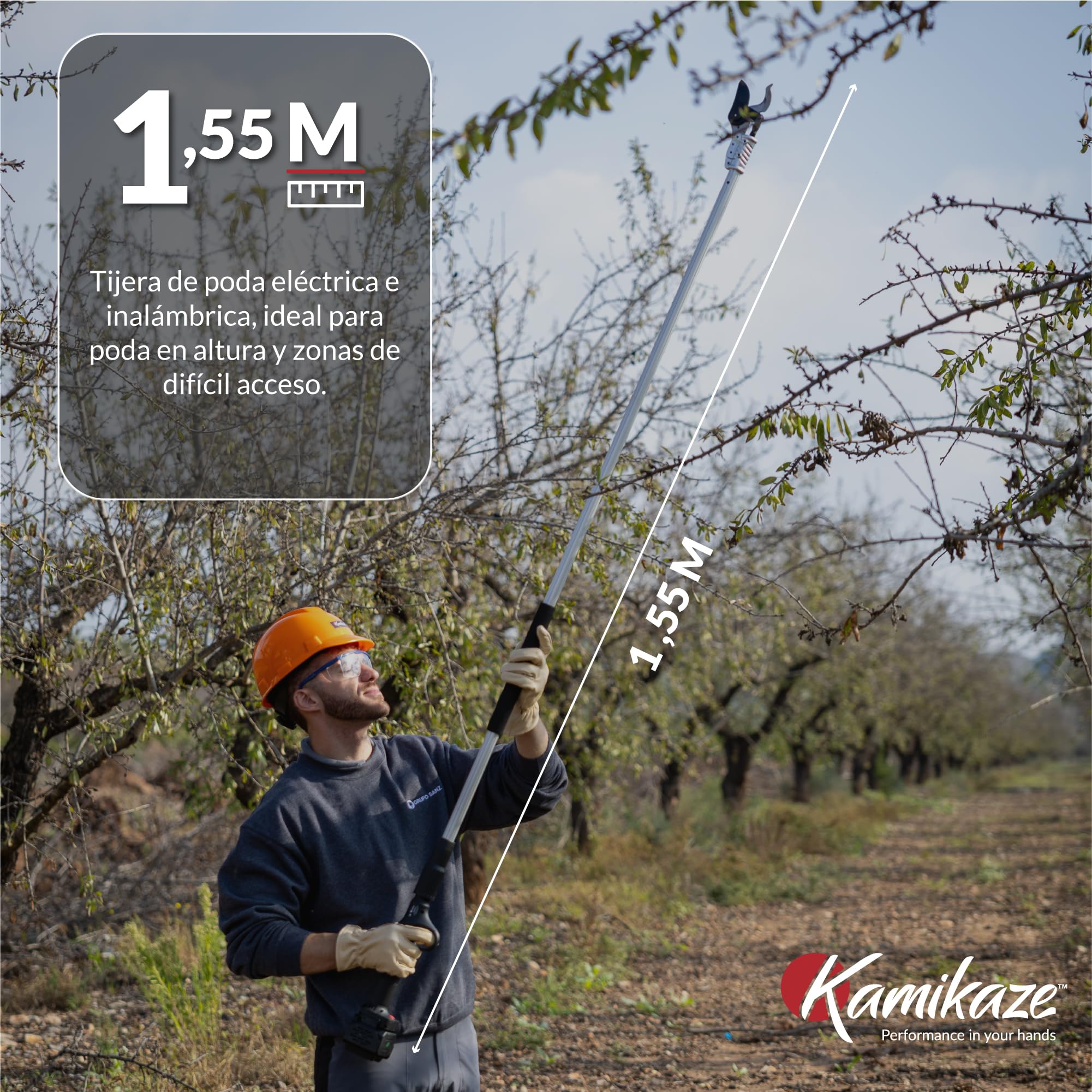 KAMIKAZE KV155. Tijera Eléctrica en altura sin cables. Corte Ø 40 mm. Longitud pértiga 155 cm. Hasta 8 horas autonomía. Incluye dos baterías de litio recargables. Poda Eléctrica
