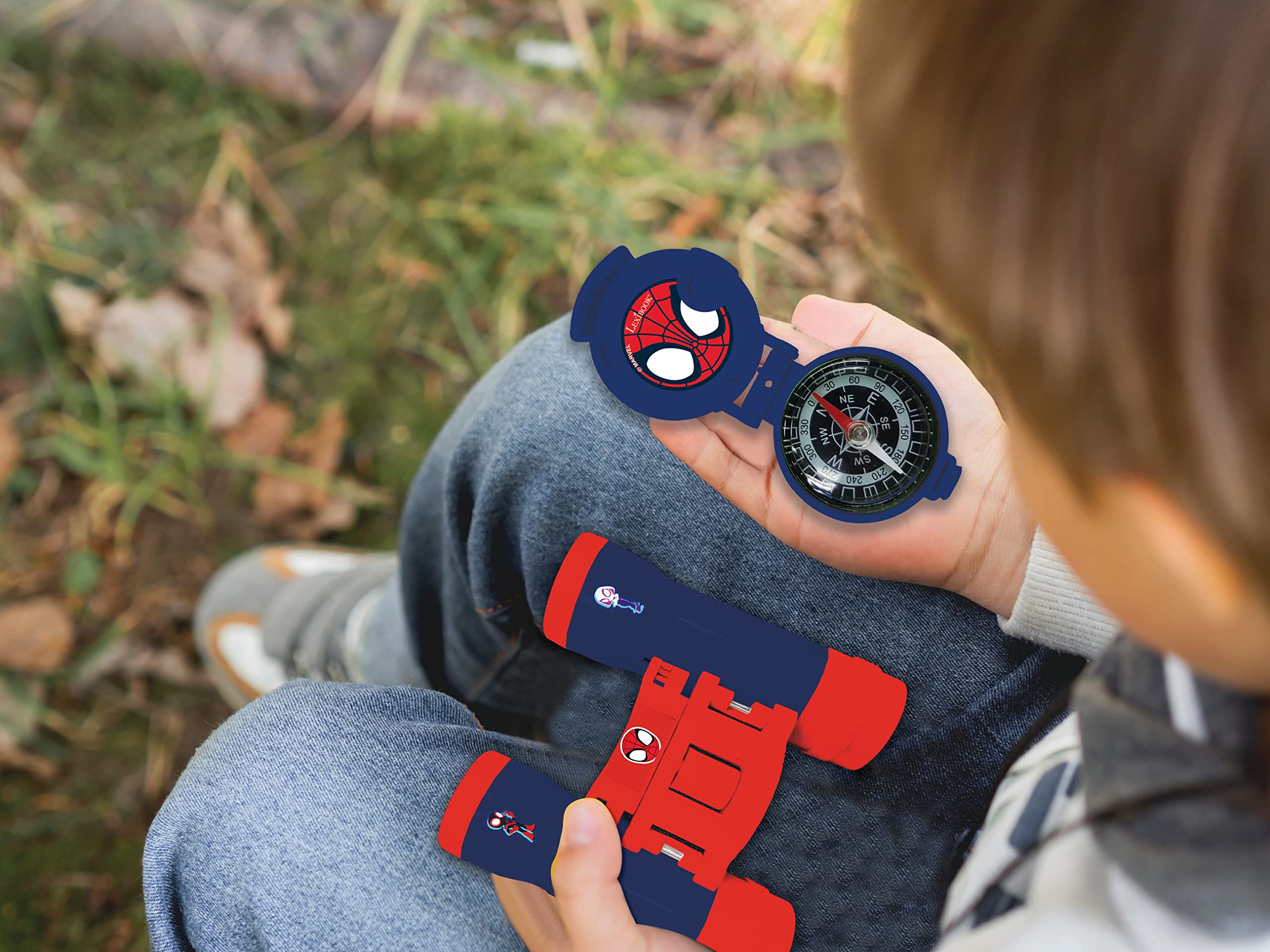 Lexibook, Spidey & Seine super Freunde, Komplettes Abenteurer-Set, für Kinder, 120m Walkie-Talkies, Fernglas, Taschenlampe, Kompass, Rot/Blau, RPTW11SP