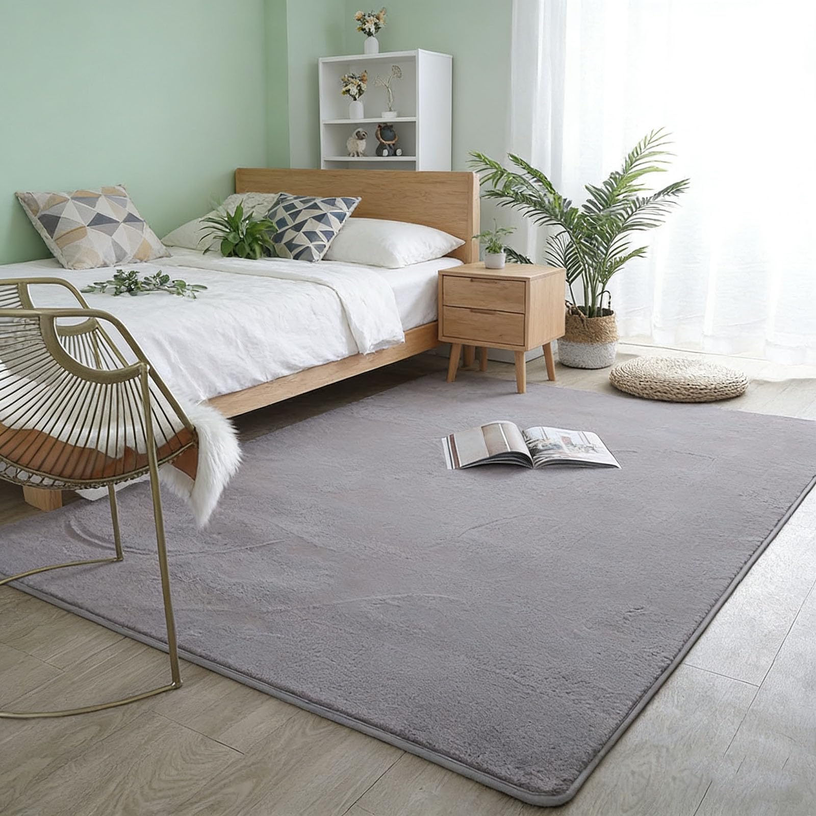 Tapis salon chambre adulte grand modèle gris pour intérieur moderne