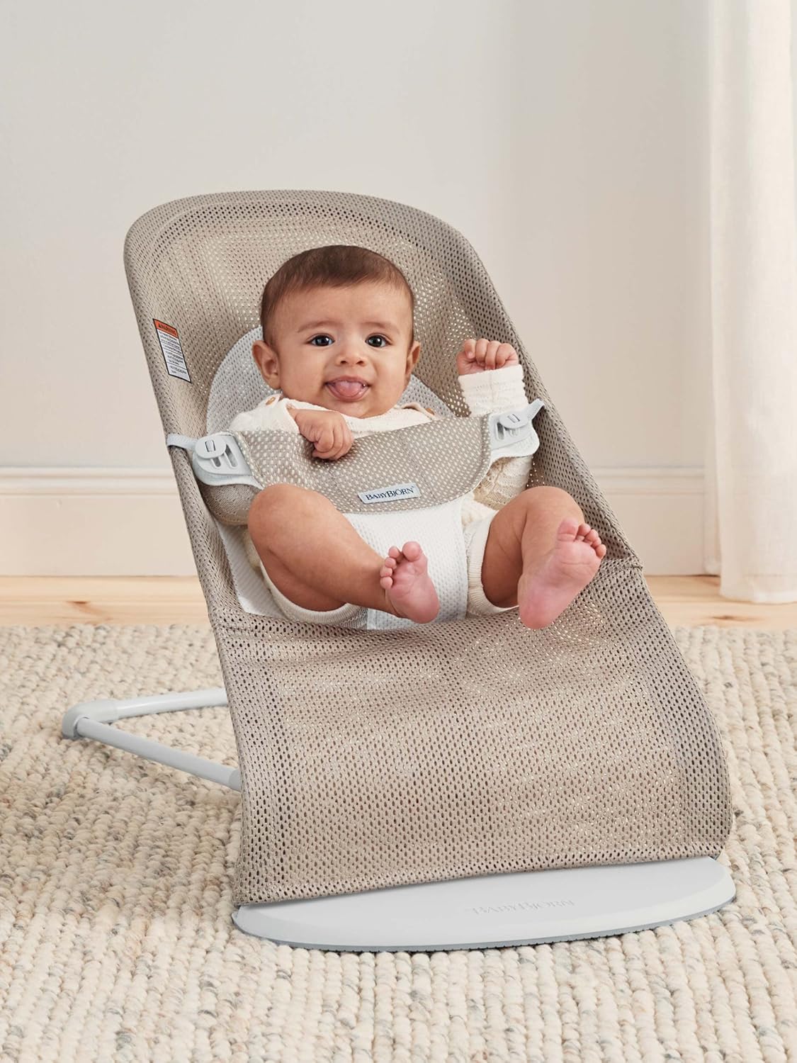 BabyBjörn Bouncer Balance Soft, Light Grey Frame, Mesh, Gray Beige/White (005144US)