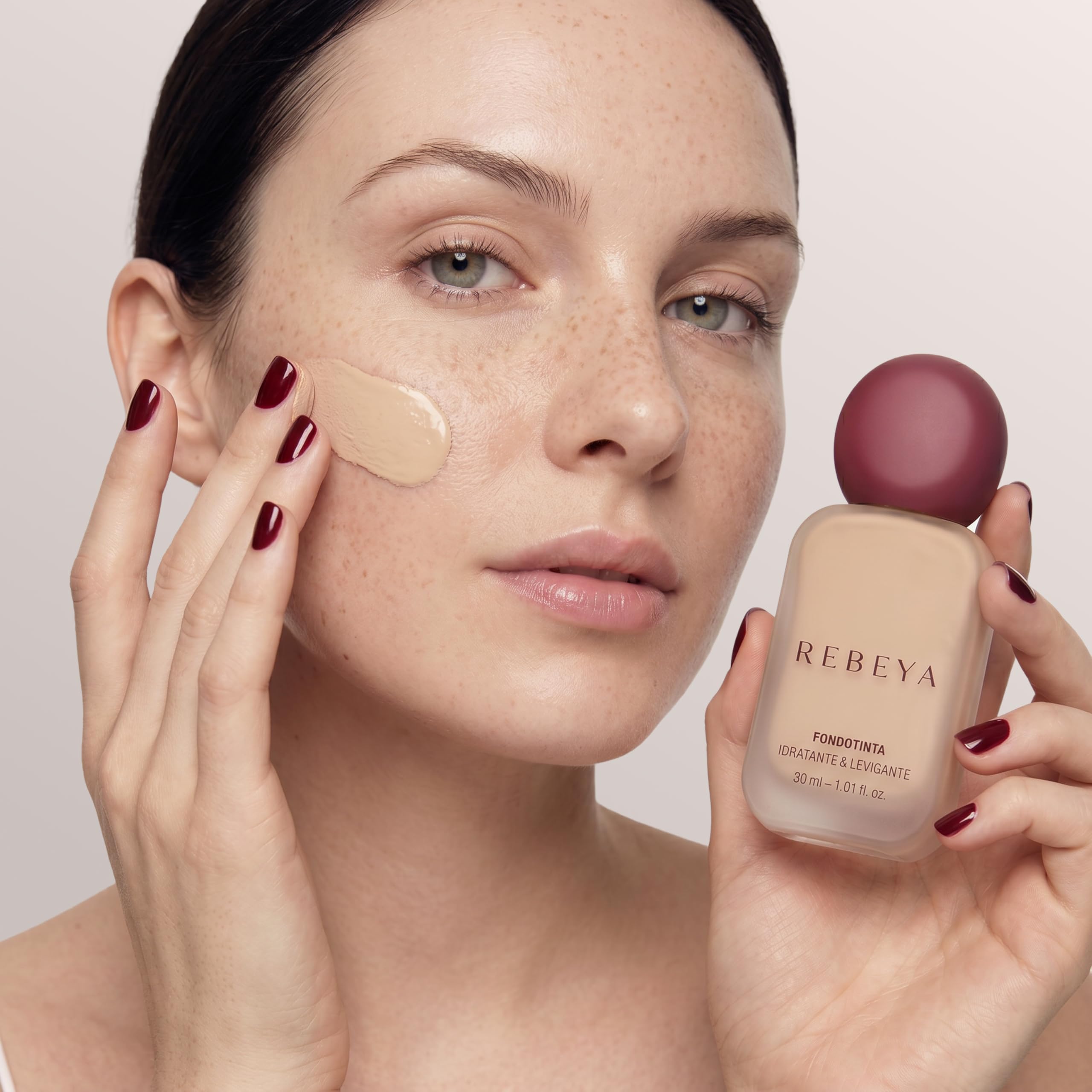 REBEYA Base de Maquillaje Cobertura Total Hidratante 02 con Niacinamida – Base Maquillaje Efecto Segunda Piel, Maquillaje Fluido Luminoso de Larga Duración para Piel Grasa, Madura y Mixta