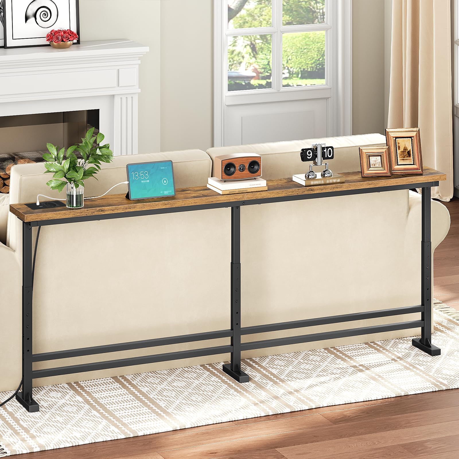 YATINEY Table Console Longue de 180cm, avec Multiprise, Bout de Canapé Fin, Table de Canapé Étroite et Longue, avec 1 Prise CA, 1 Port USB, 1 Port USB-C, pour Salon, Marron Rustique et Noir, XCT08CBR