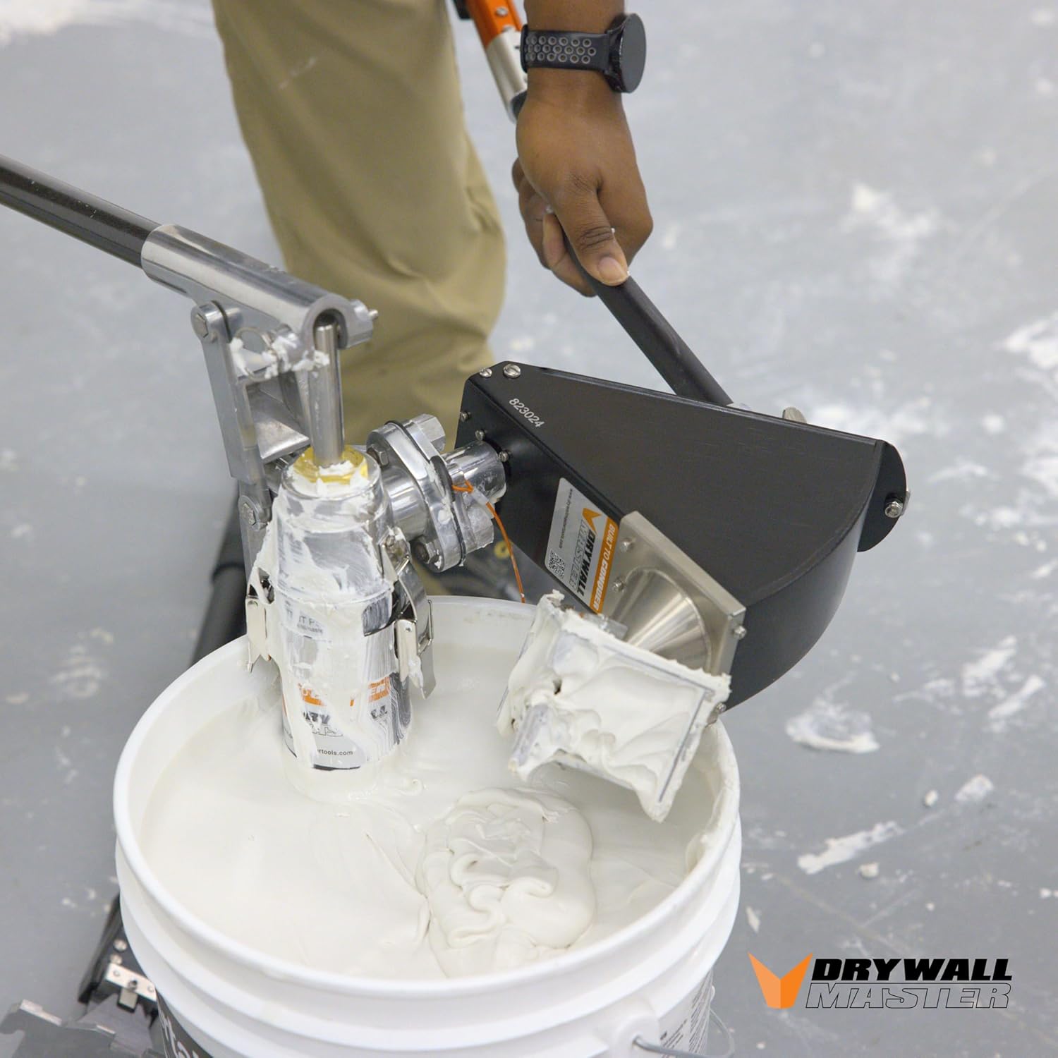 10" & 12" Finishing Set with Flat Boxes, Pump, Corner Roller, Angle Box, Angle Head & Fiberglass Handles | Drywall Master – Professional Drywall Taping & Finishing Kit