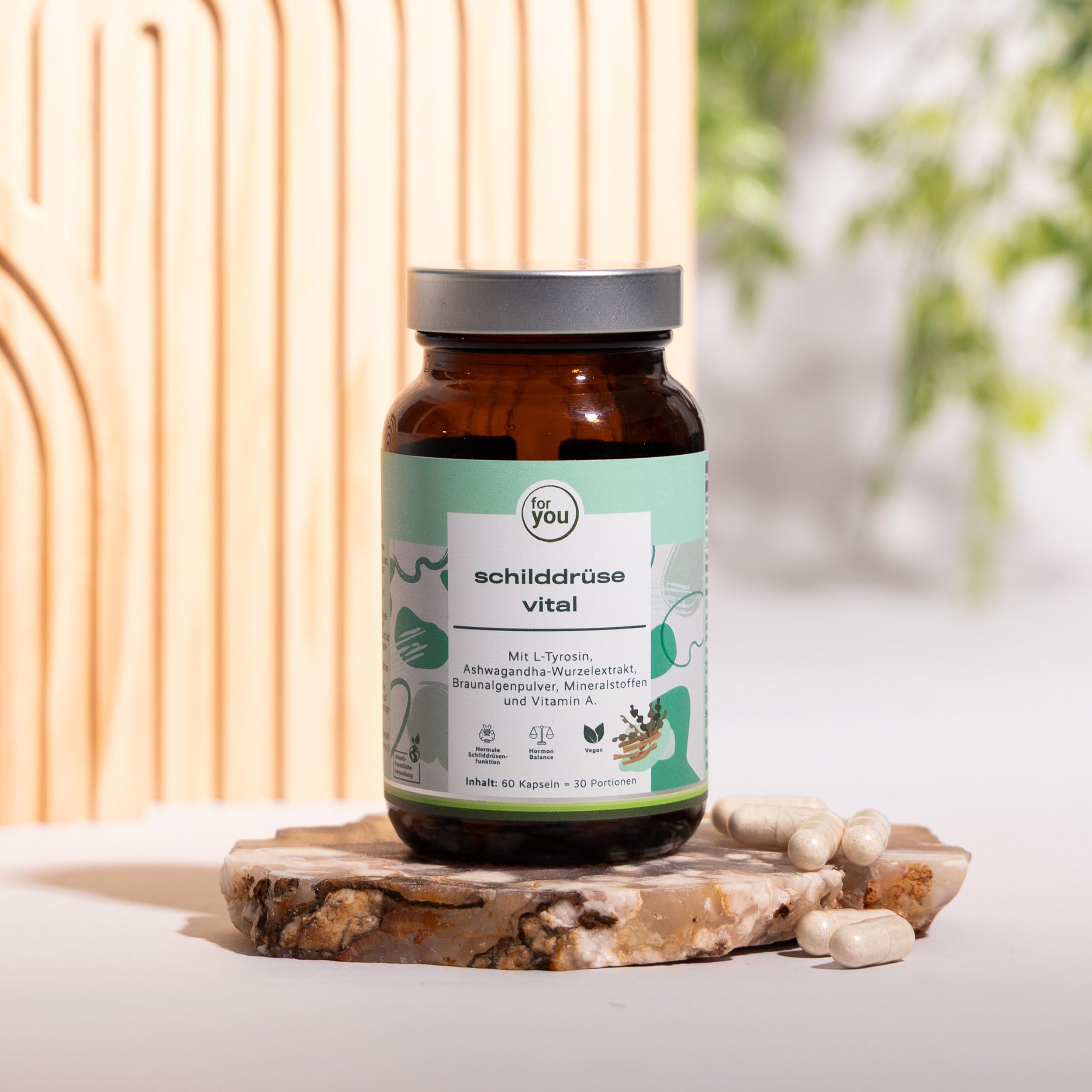 for you schilddrüse vital - mit gezielt abgestimmten Vitalstoffmix zur Förderung einer gesunden Schilddrüsenfunktion & Hormonbalance - mit L-Tyrosin, Ashwagandha, Jod, Selen (1)