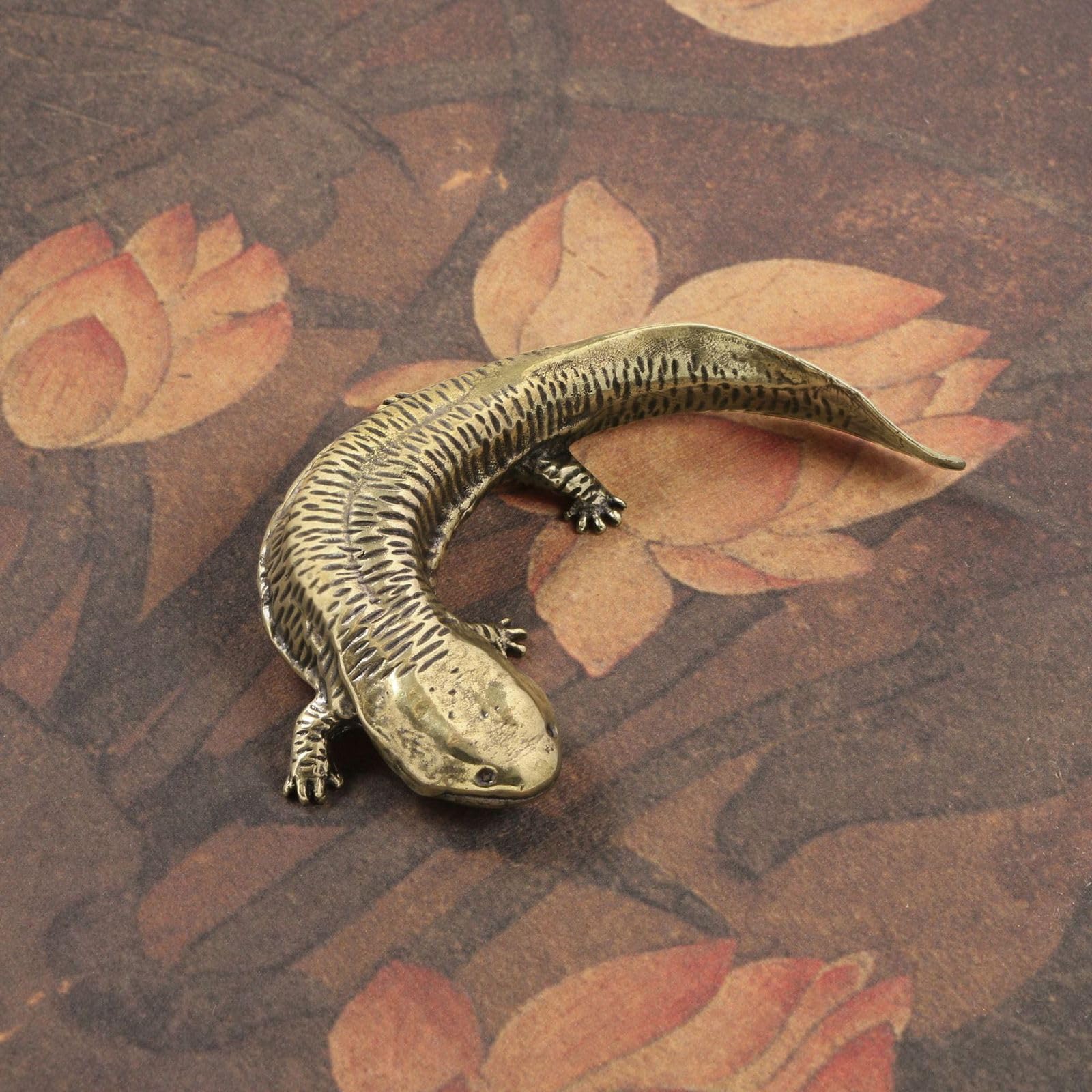 YANGPZFC Small Copper Ancient Salamander Ornament Brass Statue For Desk Decor, Handcrafted Vintage Sculpture