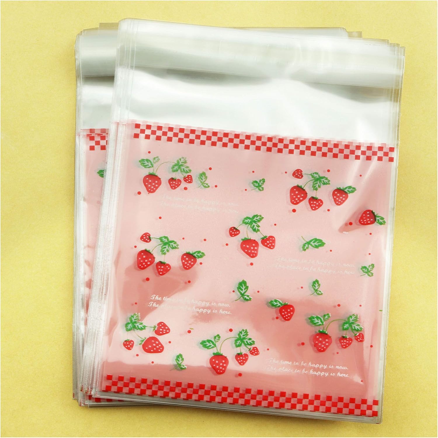 Tegg Cookies Bags 200PCS Self Adhesive Lovely Strawberry Plastic Cookies Pastries Candy Lolly Gift Bag For Birthday Party Wedding Party Halloween Christmas Day 3.9x3.9Inch
