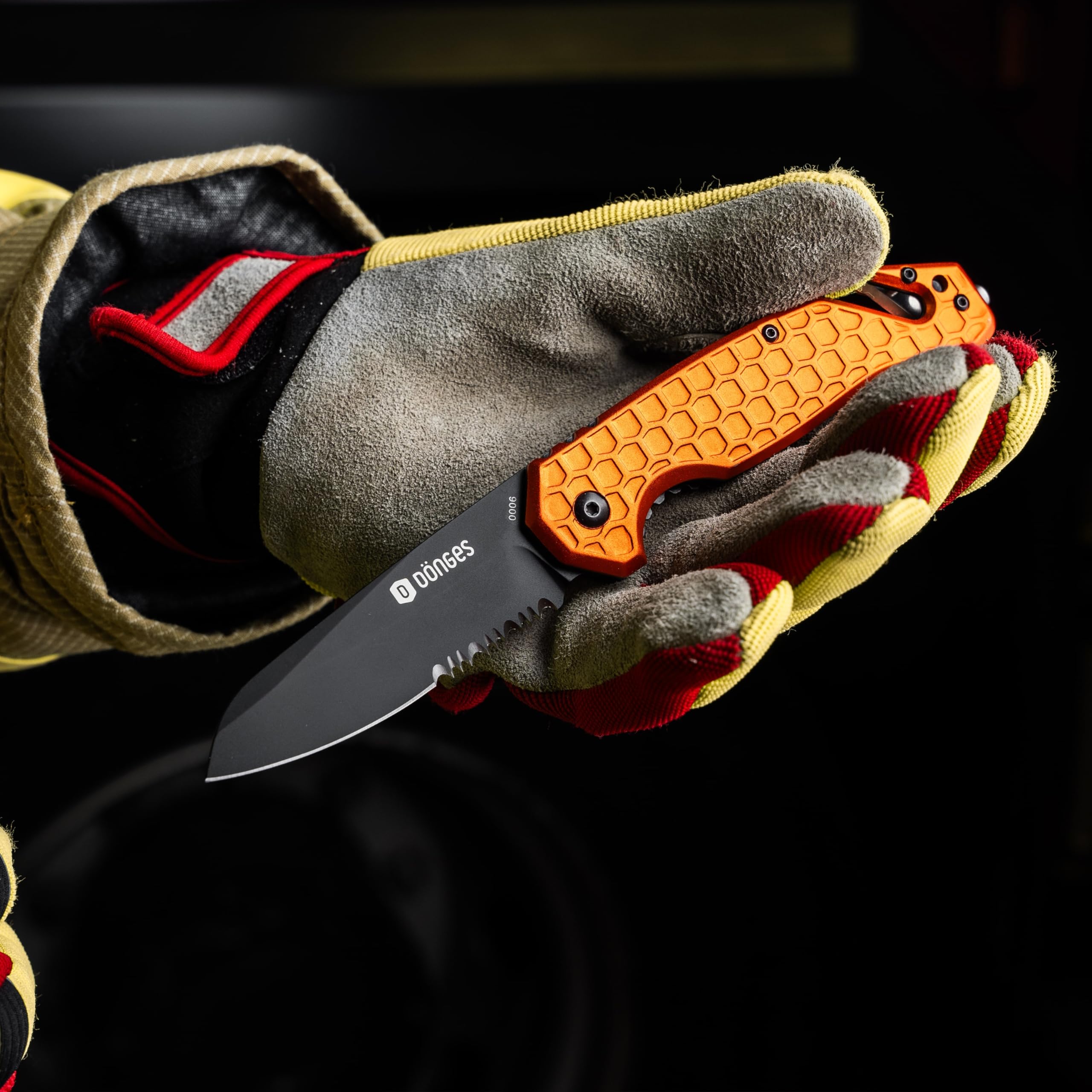 Dönges Rettungsmesser Kugelgelagert | Feuerwehrmesser mit Gurtschneider & Glasbrecher | Rescuemesser mit Gürtelclip Ideal für Outdoor, Notfälle, Feuerwehr, Camping & Survival