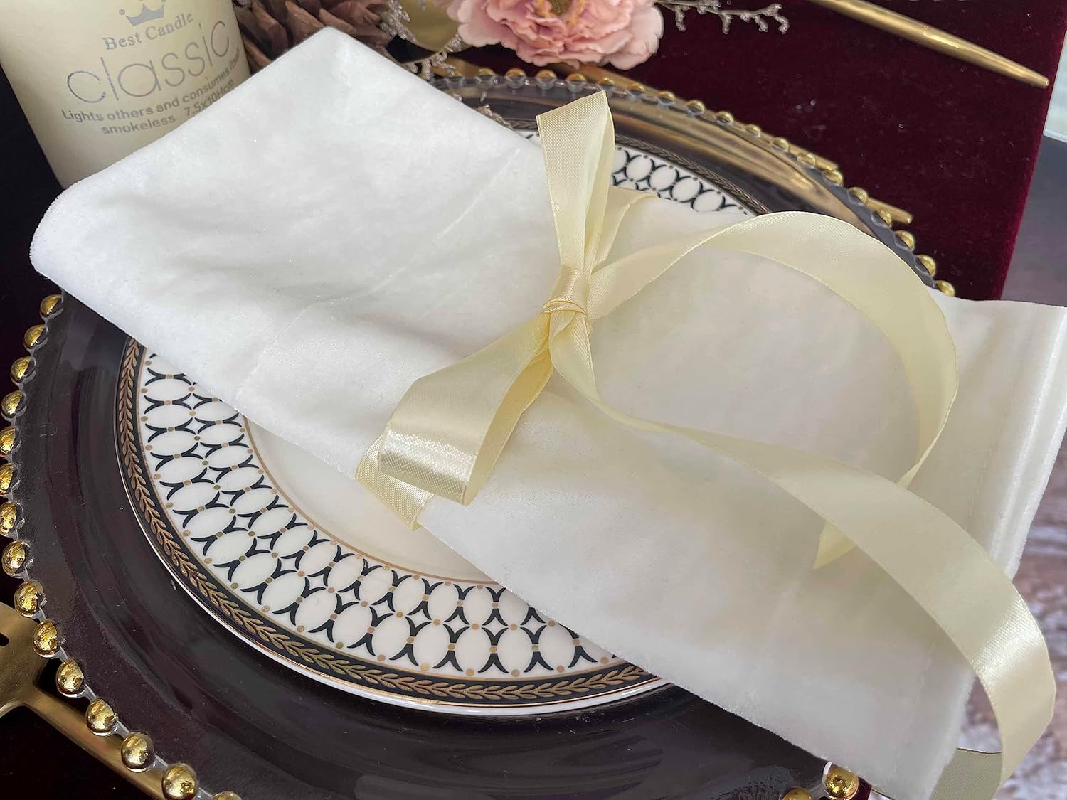 EHLDekol Velvet Napkins,20 x 20 Inches Soft Dinner Napkin