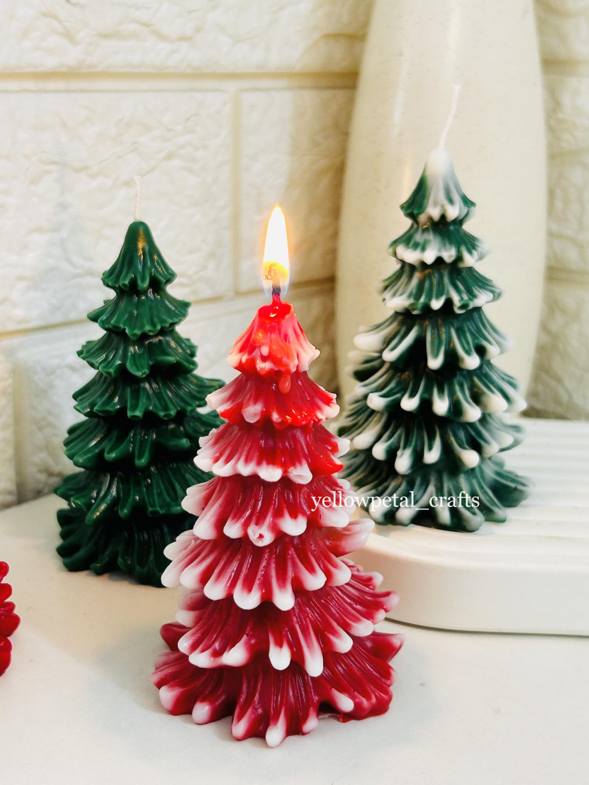 Red Christmas Candles - Vanilla Scented Gift Set -3 Red Christmas Candles - Vanilla Scented Gift Set -3