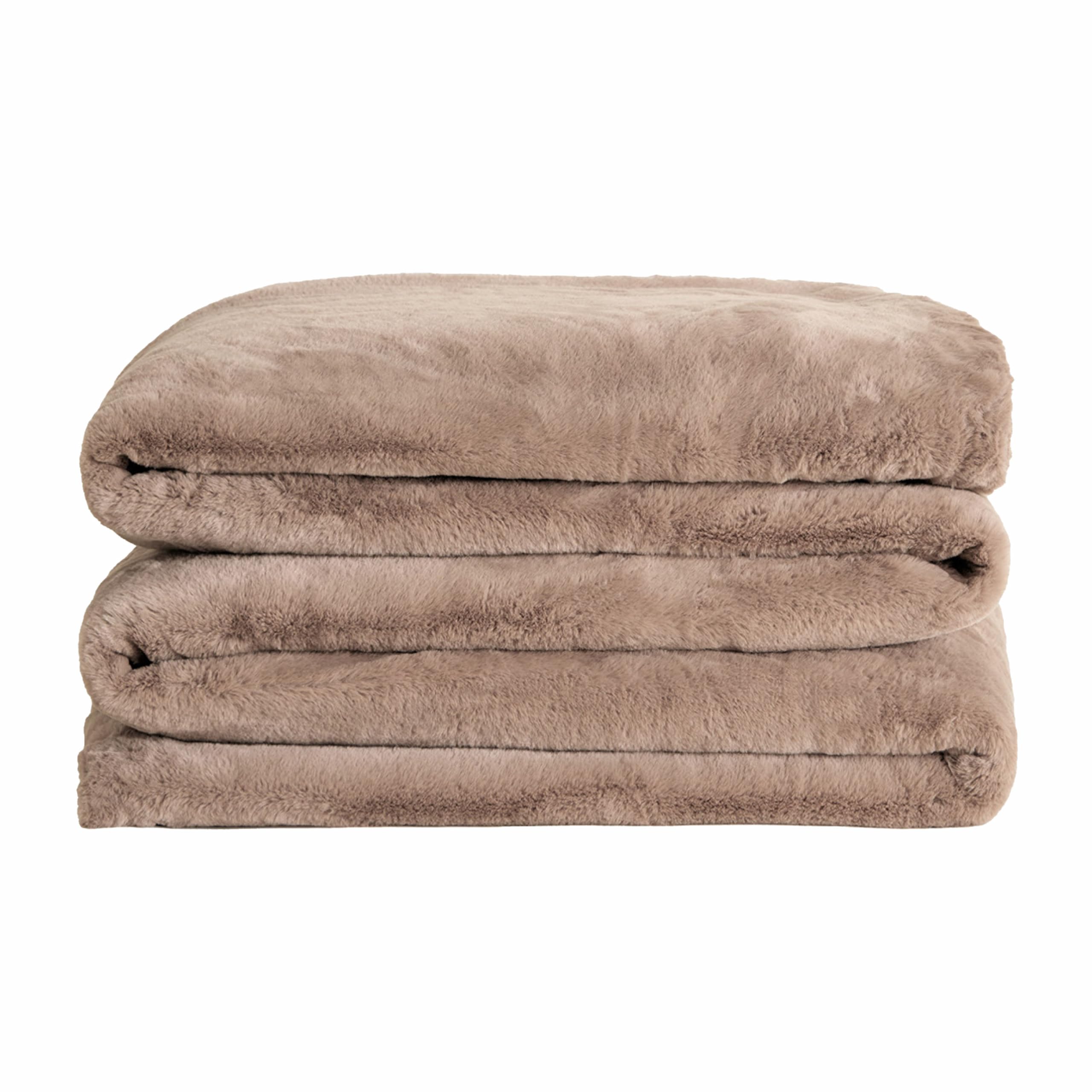 UnHide Cuddle Puddle Faux Fur Blanket