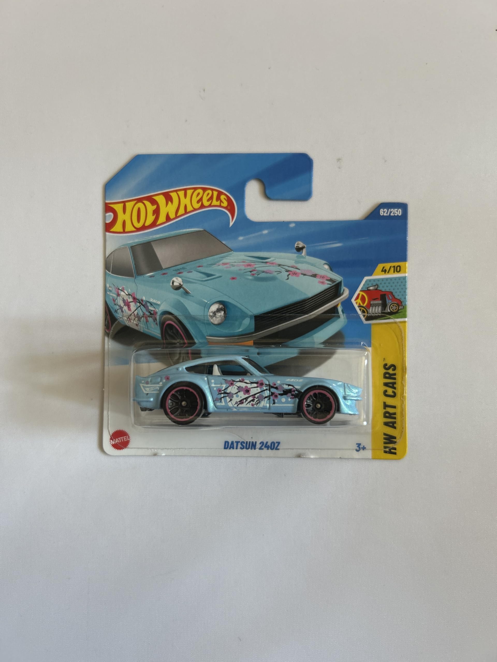 Hot Wheels 1:64 Scale Play or Display Vehicle Car Collection Kids Gift 2025 Model Choose 1 Car (JJB80, 62/250 Datsun 240Z) — image 1
