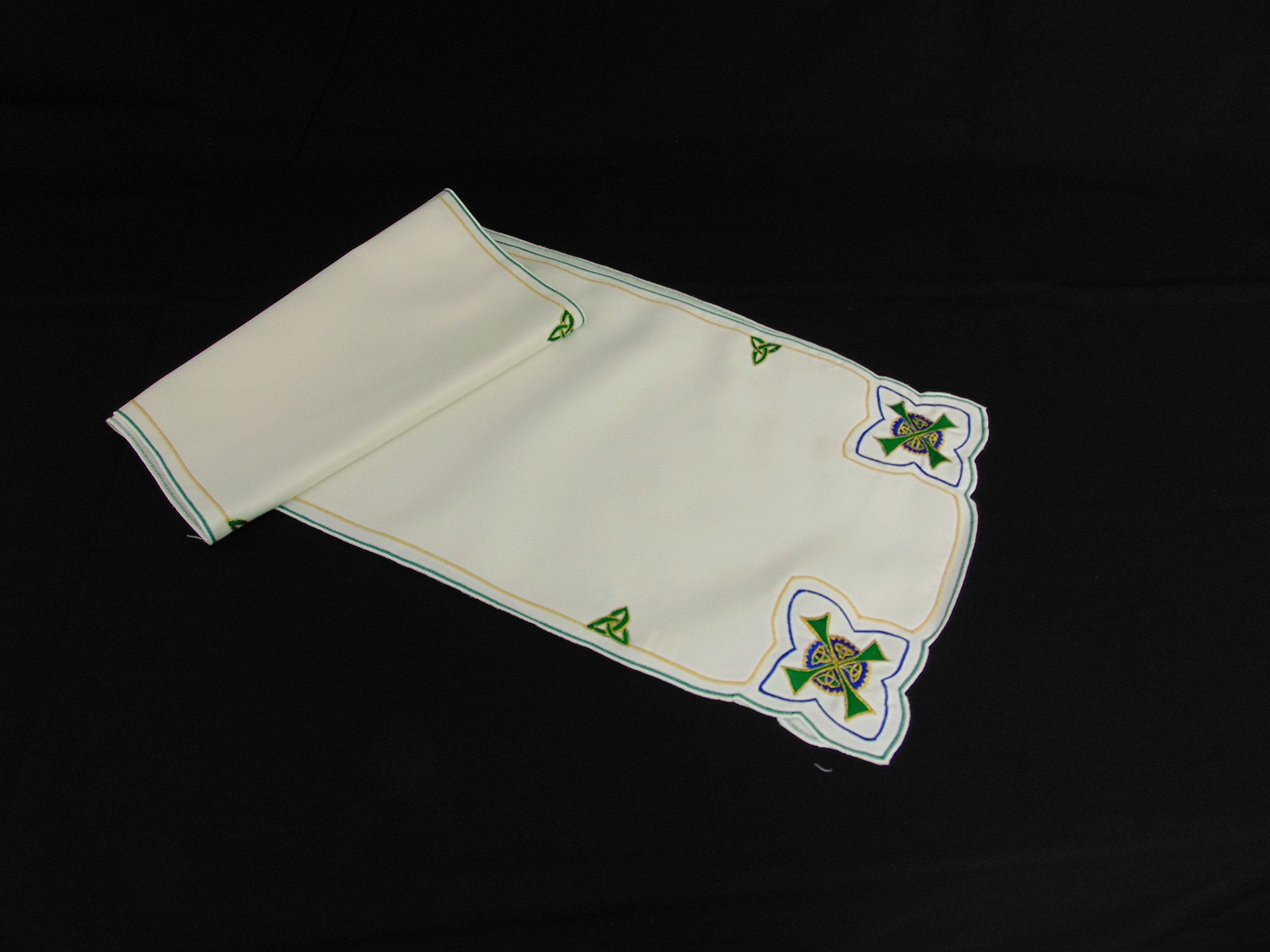 Table Runner in a Celtic Cross Design. Beautifully embroidered table linen designed by Beverley Gallagher - Image 3