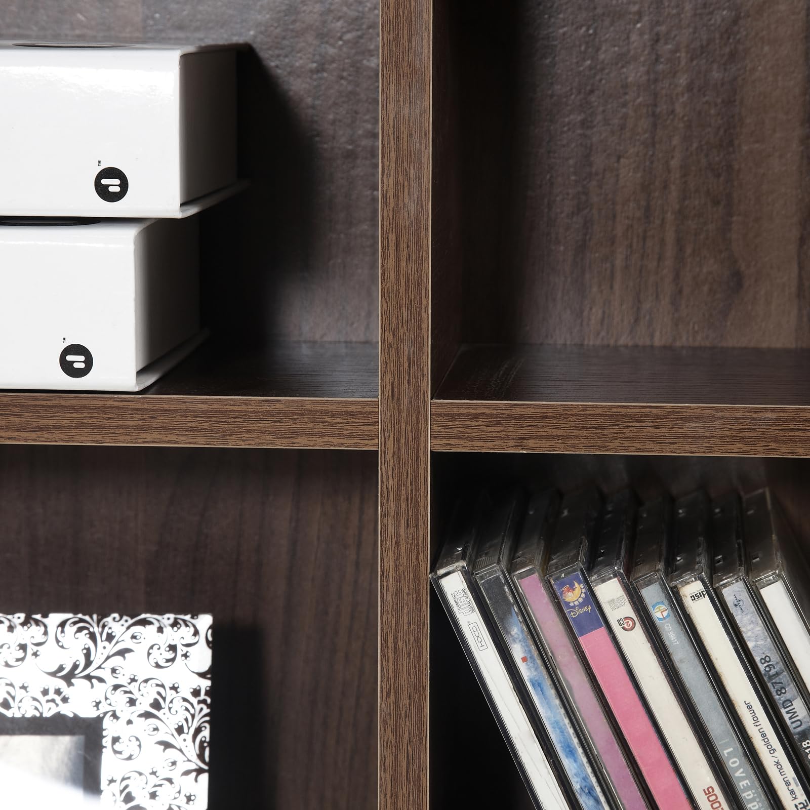 HOMCOM Mobile Porta CD con Ripiani Regolabili, Scaffale Porta 1116CD/528DVD Salvaspazio in Legno, Mobile Portacd con 36 Scomparti, per Soggiorno, Camera da Letto, Ufficio, 102x23.5x195 cm, Marrone