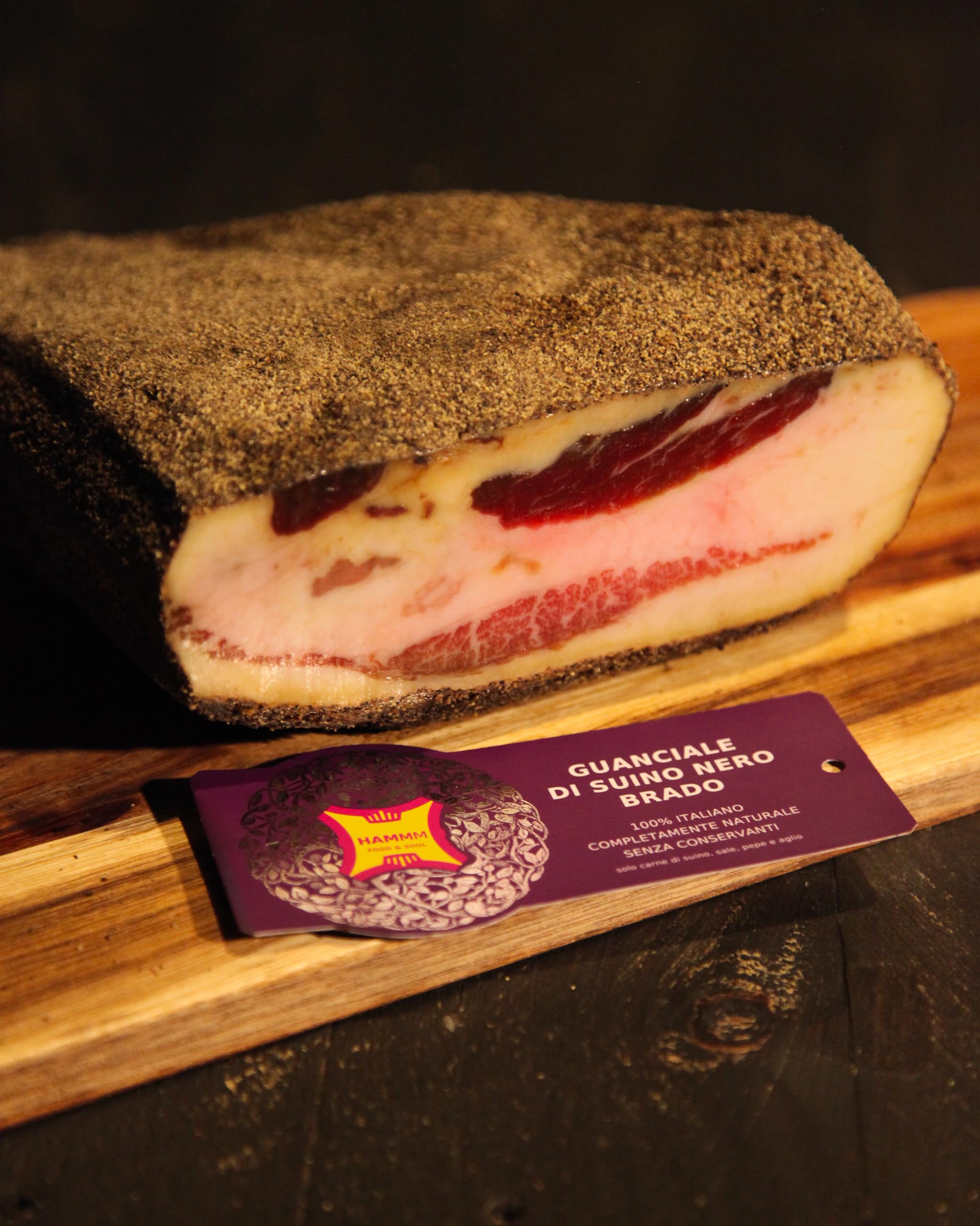 Guanciale di Suino Nero Brado, Salume Artigianale, 850g, Stagionato 4 Mesi, con Sale, Pepe e Aglio, Ideale per Carbonara