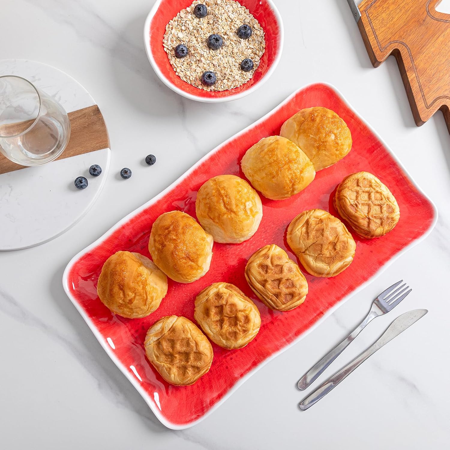 17” x 10” Rectangular Large Serving Platters, 2 Pieces Melamine Serving Trays Sets for Serving Food for Christmas, Mother’s Day, Parties, Wedding, Gatherings, Dishwasher Safe. Reactive Red