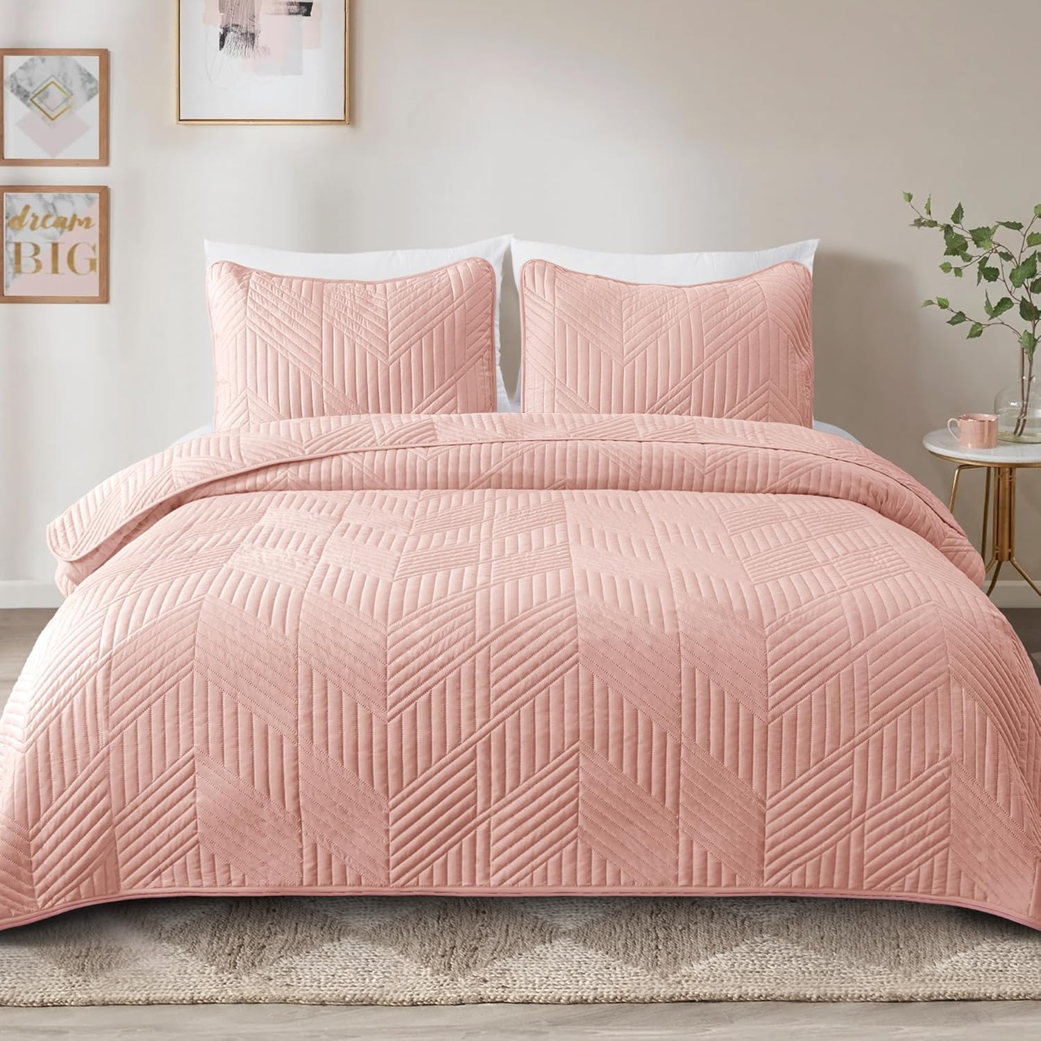 Exclusivo Mezcla Ultrasonic Full Queen Quilt Bedding Set, Lightweight Blush Pink Bedspreads Soft Modern Geometric Coverlet Set for All Seasons (1 Quilt and 2 Pillow Shams) - Image 2