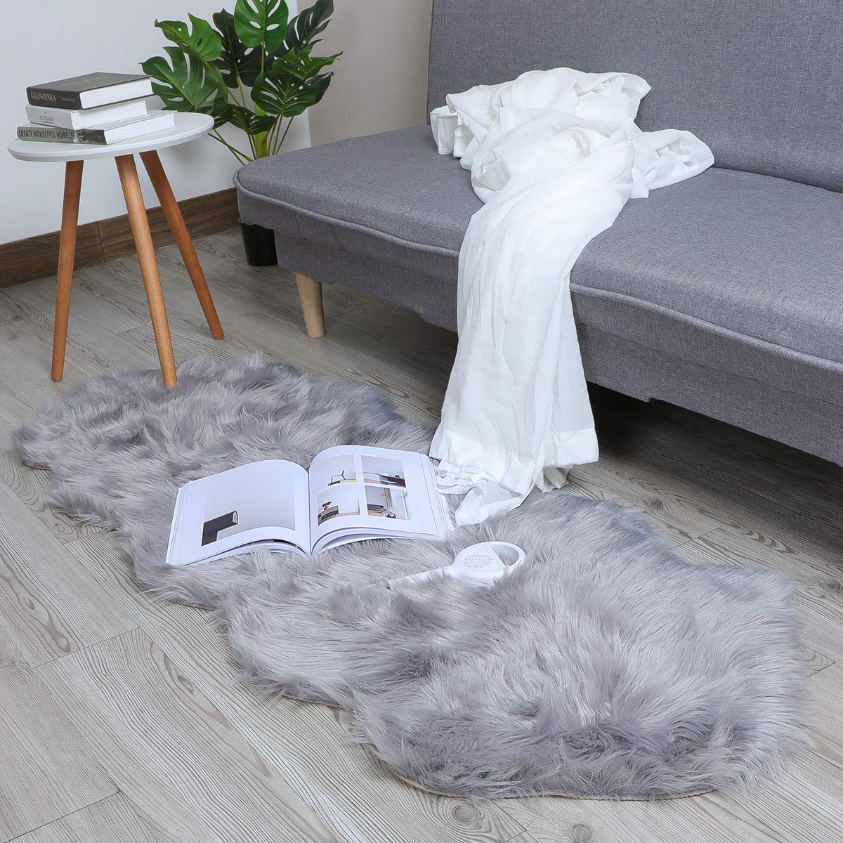 Comment Nettoyer Une Vraie Peau De Mouton Comment Nettoyer Un Manteau En Peau Retournee Ou Peau Lainee Tout Pratique