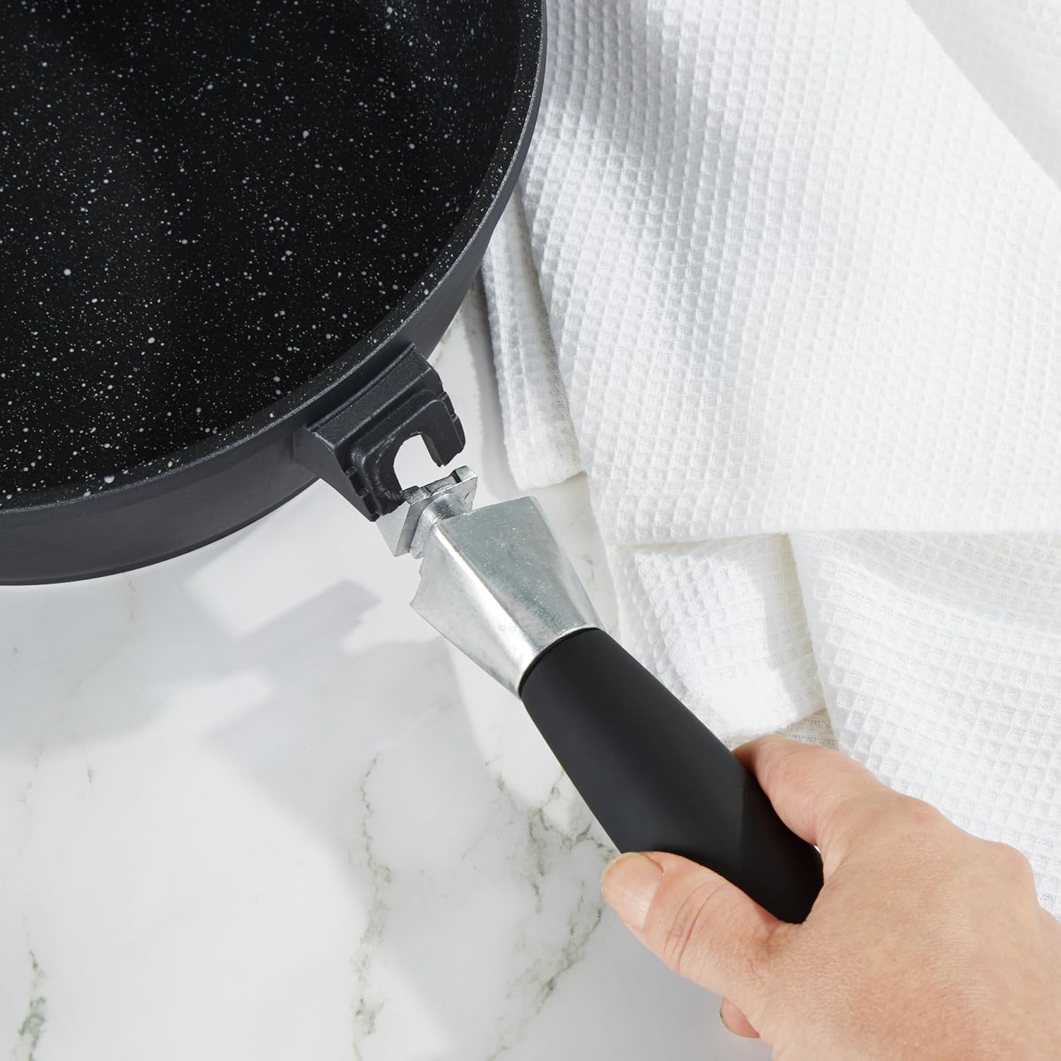 Eurocast BergHOFF Cast Aluminum Nonstick 11" Grill Pan