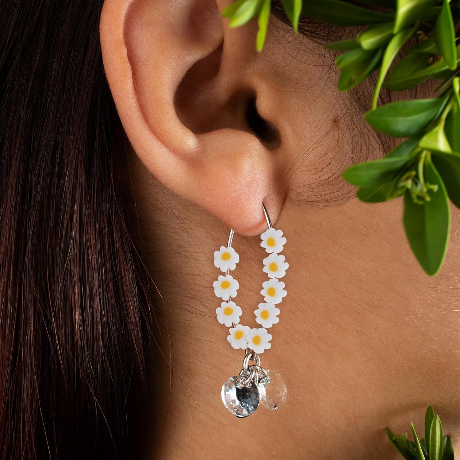 120Pcs Handmade Glass Daisy Flower Beads - Small, Flat, Crystal, 8mm - White - Spacer Beads for Jewelry Making, Bracelets, Necklace, Earrings, DIY Craft - Image 4