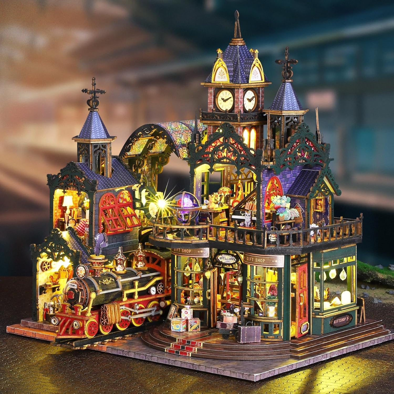 Kit fai da te per casa in miniatura: kit fai da te in miniatura per casa delle bambole con treno a vapore, puzzle 3D in legno per libreria, decorazione con luce LED, piccolo modello di
