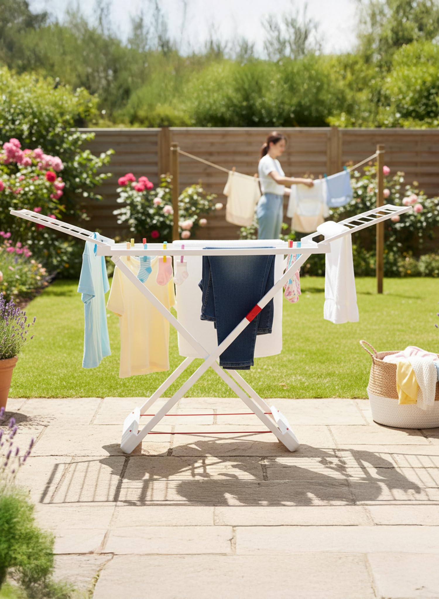 PlasticForte Tendedero Plegable y Extendible para Balcón, 20 m de Tendido con Pinzas, Gran Capacidad, Ligero y Resistente al Sol, Fácil de Transportar, Bloqueo de Seguridad, Blanco