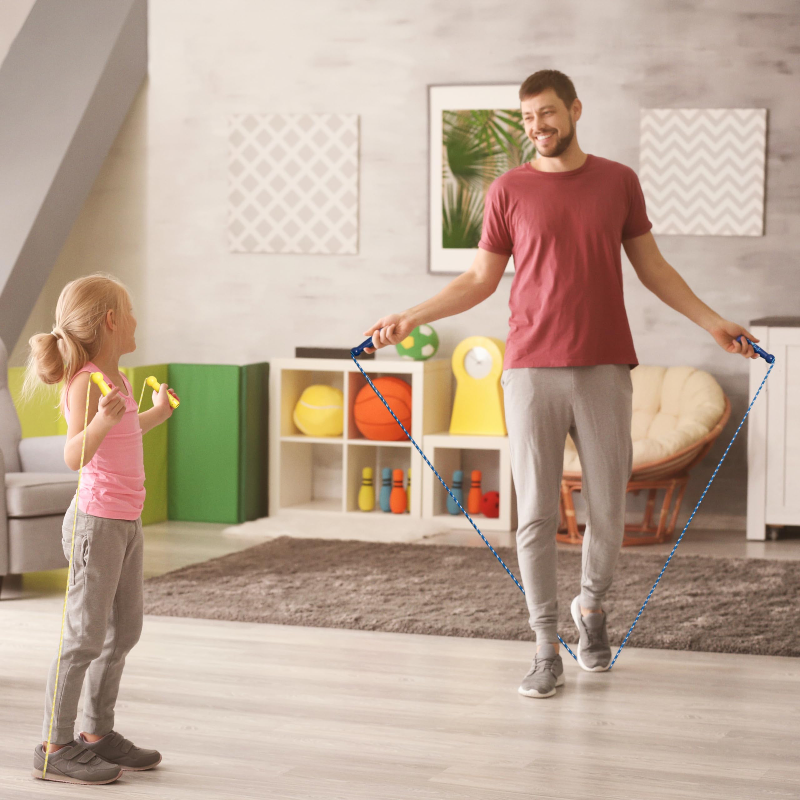 THE TWIDDLERS 4 skakanki dla dzieci z drewnianymi uchwytami