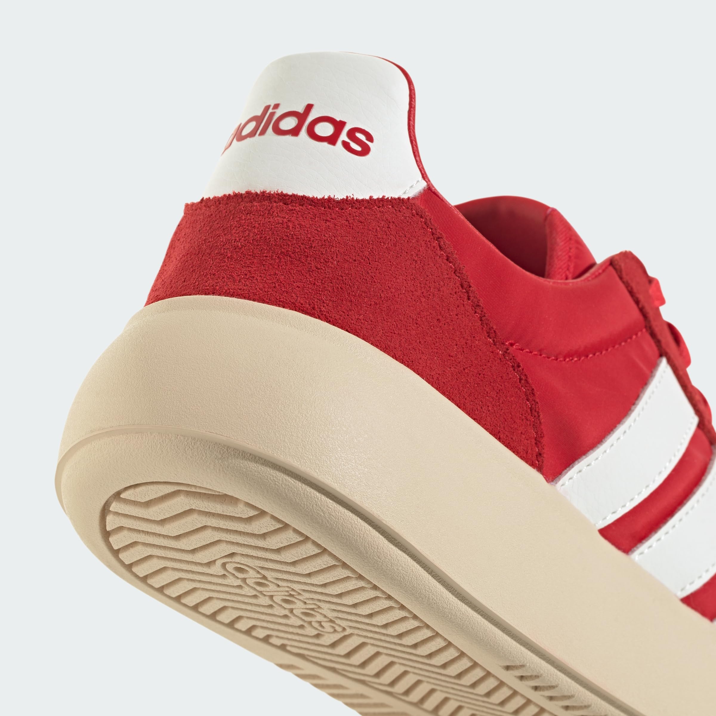 adidas Herren BARREDA Decode Shoes – Bild 4