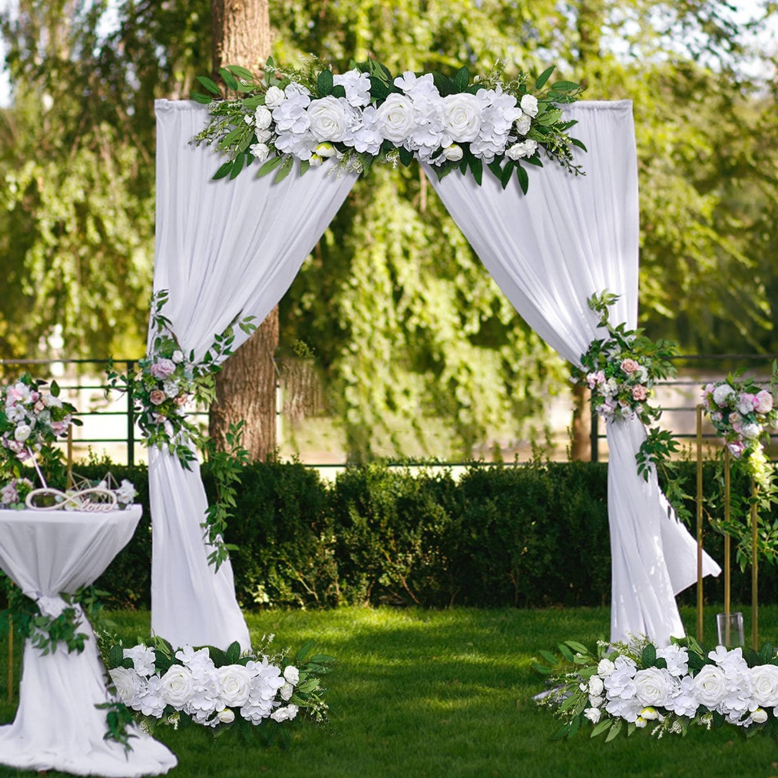 Guirlande de Mariage Synthétique Guirlande Florale Roses Soyeuses Verdure Rotin Composition Raffinée Unique Décoration Adaptée aux Mariages Extérieur Festif Maison Miroir, Rouge