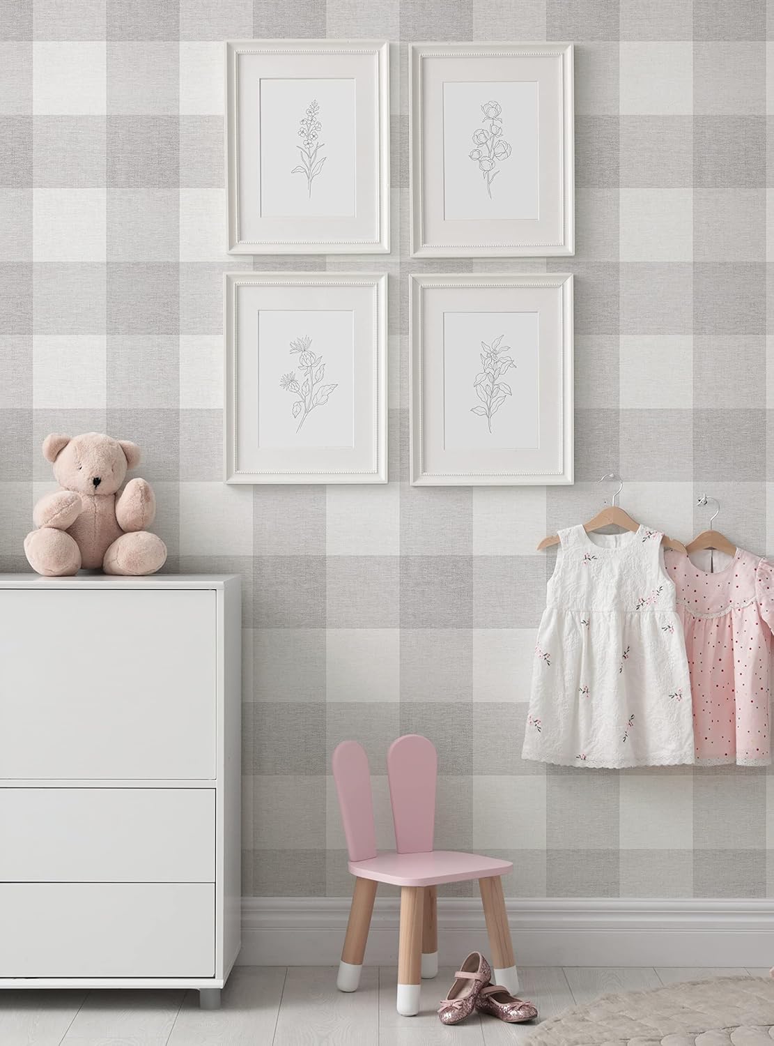 Simple Shapes Checkered Fabric Look Medium Peel and Stick Wallpaper (6 Sheet Set - 2x9 ft, Grey)