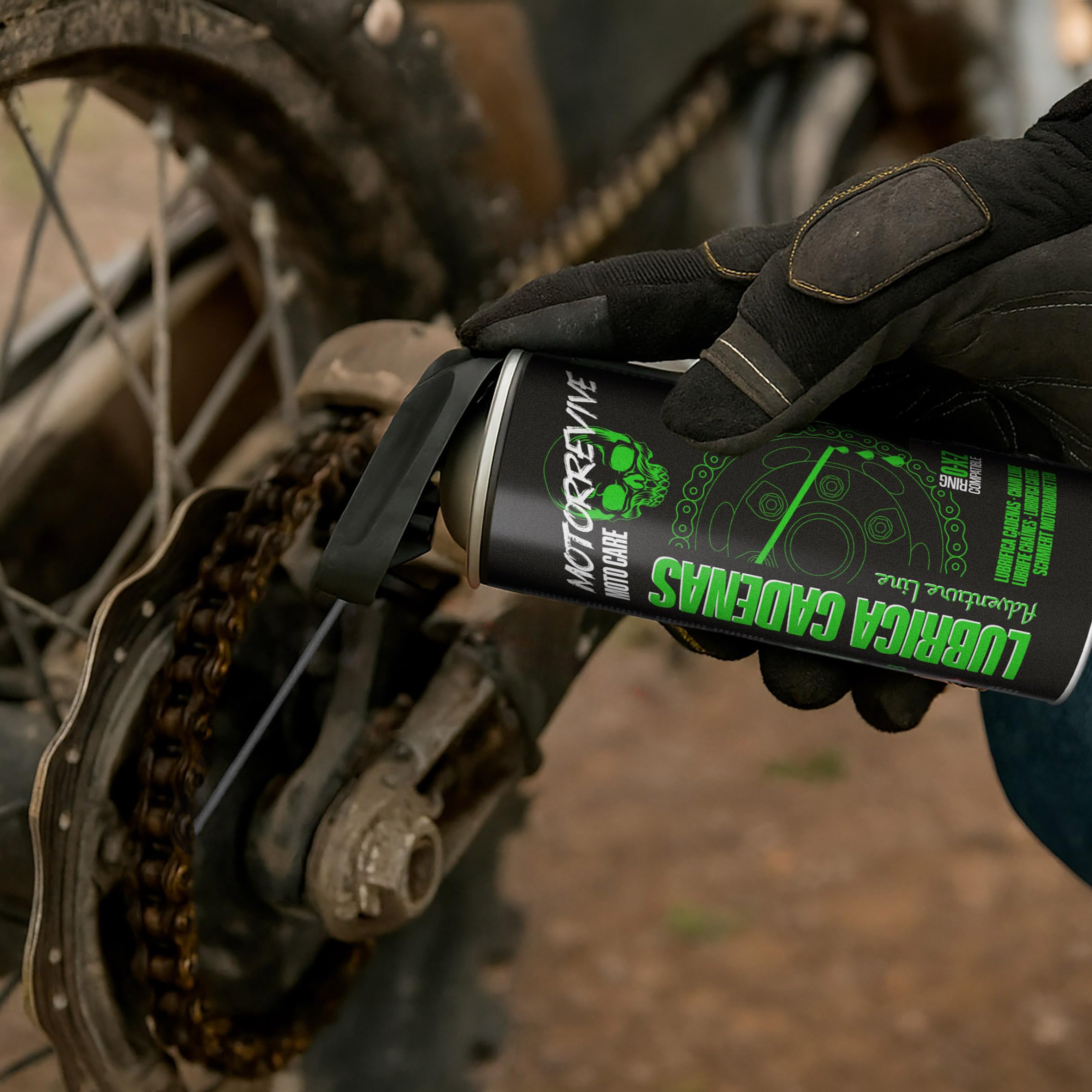 Pack Adventure Line con Limpiador, Lubricante y Cepillo para Cadenas de Moto Off-Road 380 + 380 ml | Mantenimiento Completo para Motocross, Enduro y Rutas Todo Terreno