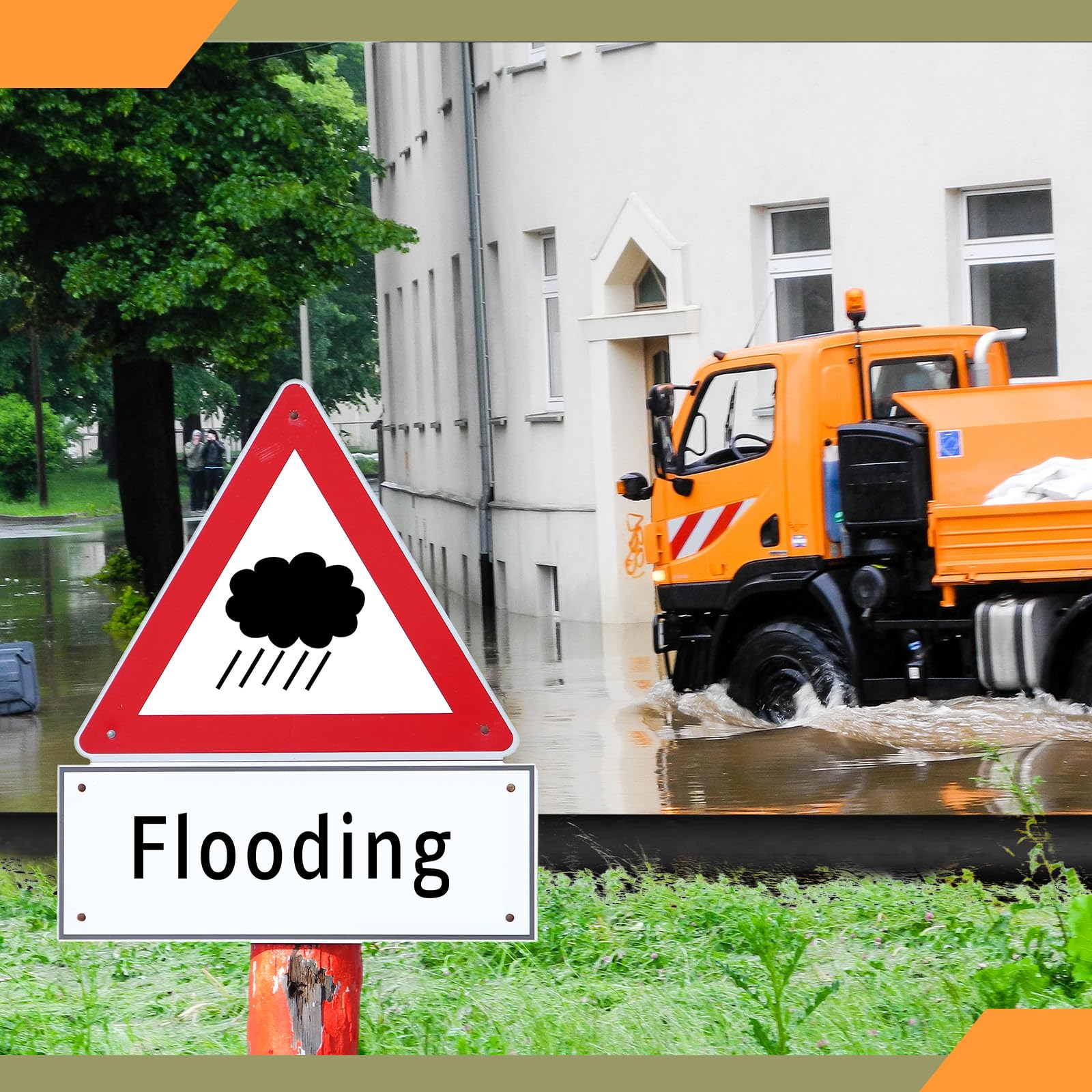 SKYSHALO Flood Barrier, 12 Ft. Length X 12 In. Height Sandbag Alternative, Water Barrier For Flooding With Great Waterproof - View #2