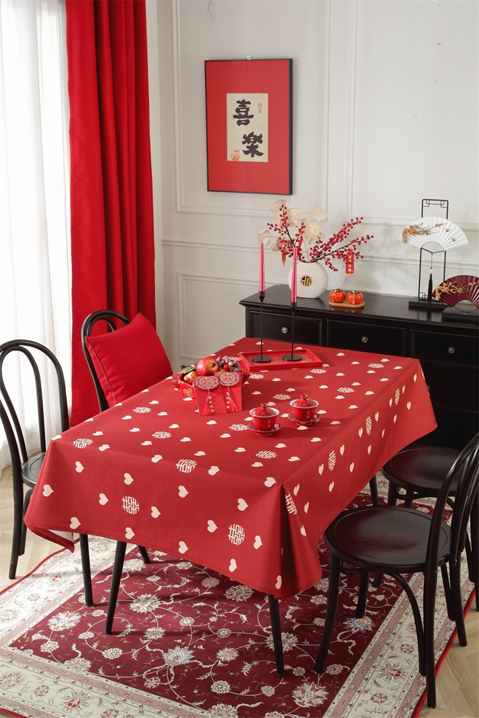 Tovaglia Rossa Moderna, Tovaglia Compleanno Elegante Poliestere Cuore Tovaglia Tavolo 135X135CM per Festa Matrimonio