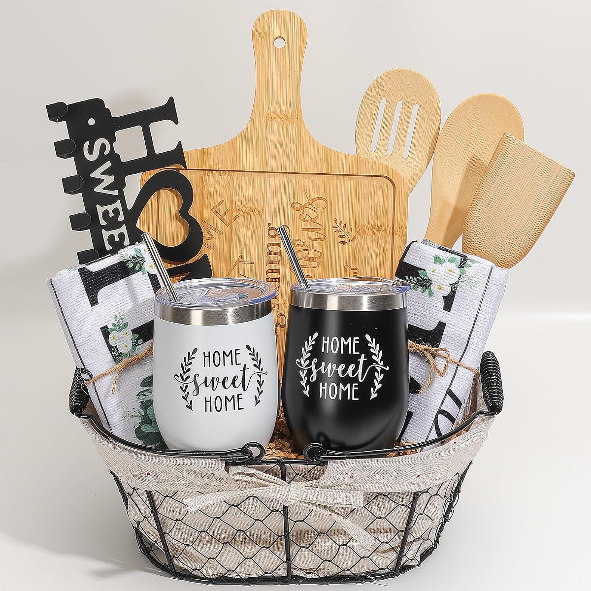 Regalos de inauguración de la casa nueva, cesta de regalo con vasos para parejas de 12 onzas, tabla para cortar pizza, juego de utensilios de cocina, paños de cocina y llavero, regalos para parejas, regalos de cierre de agentes inmobiliarios