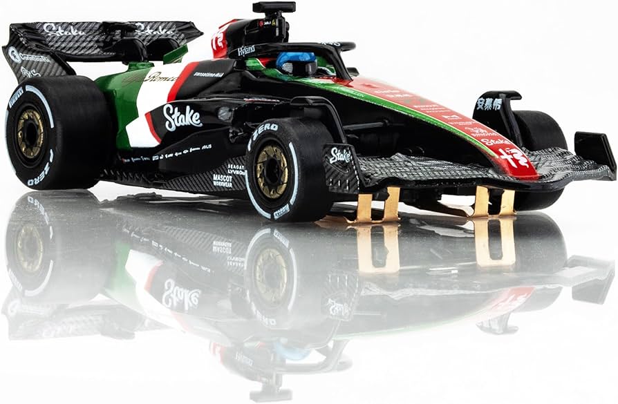 Amazon.com: AFX 22080 Alfa Romeo F1 Monza Valtteri Bottas HO Slot