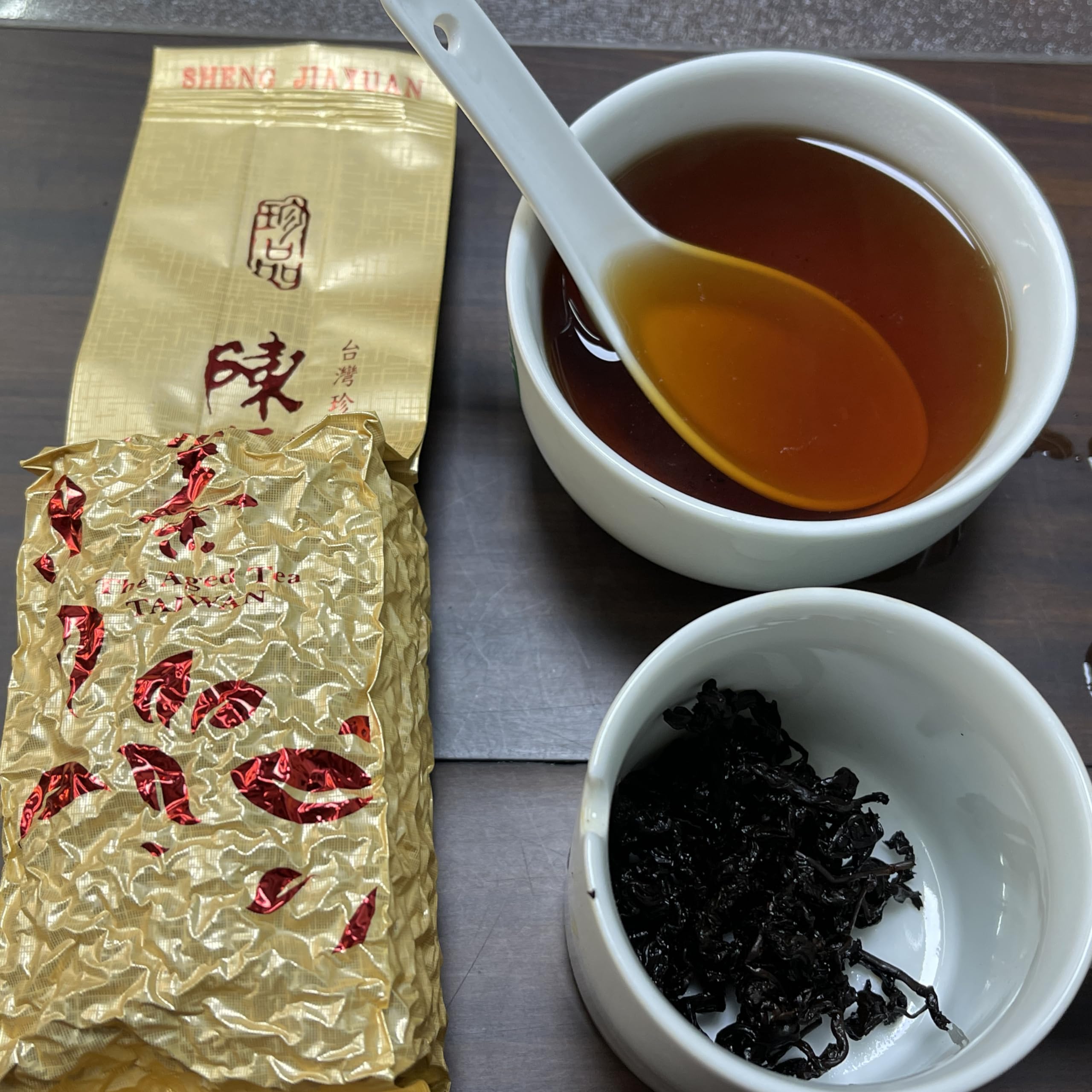 Taiwan unique tea,台灣老茶-阿里山 Taiwan Old Tea-Alishan Tea Area,2000 AD,150g*2