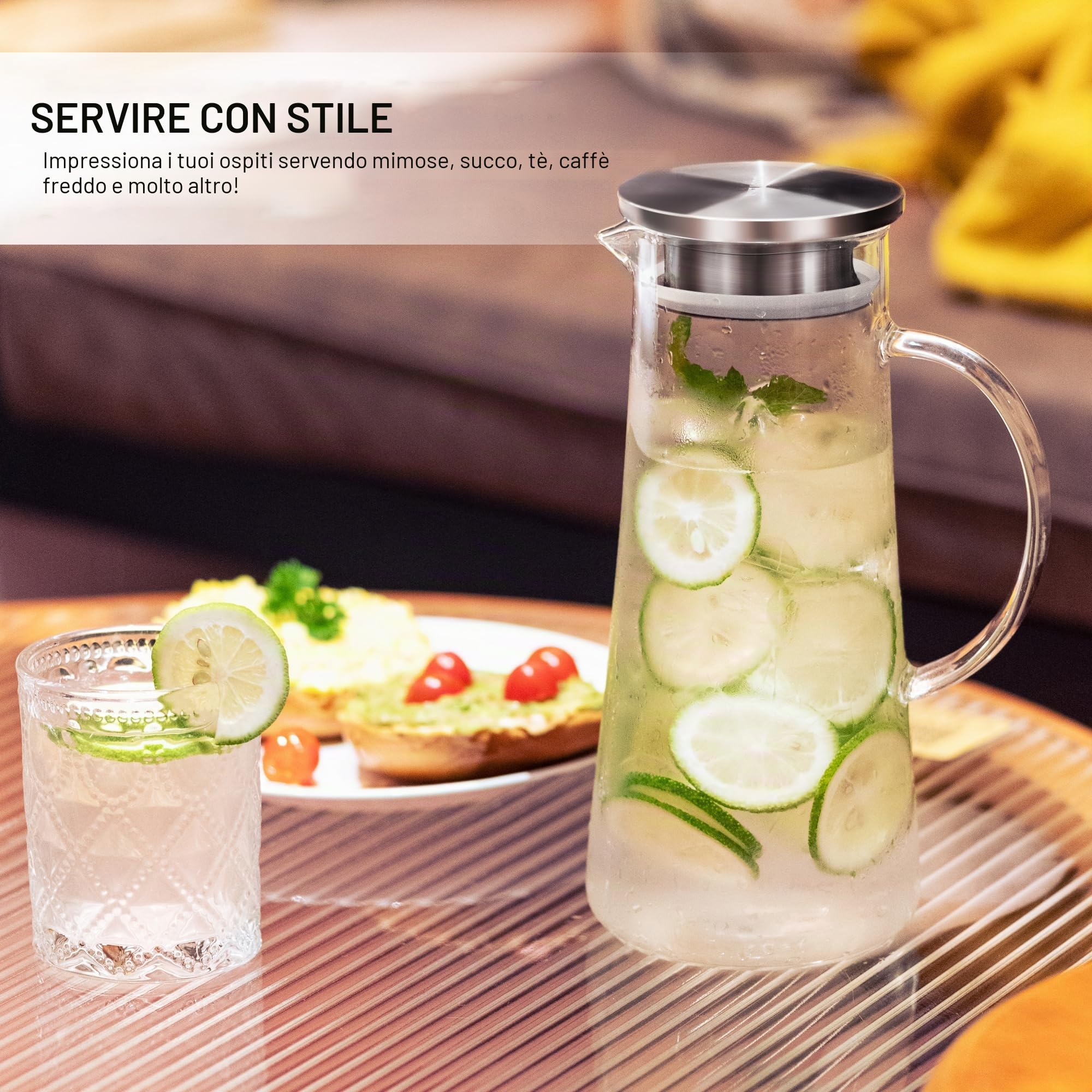 SUSTEAS Caraffa in vetro da 1,5 litri, con coperchio, per il tè freddo, per vino, caffè, latte e succo, caraffa per bevande