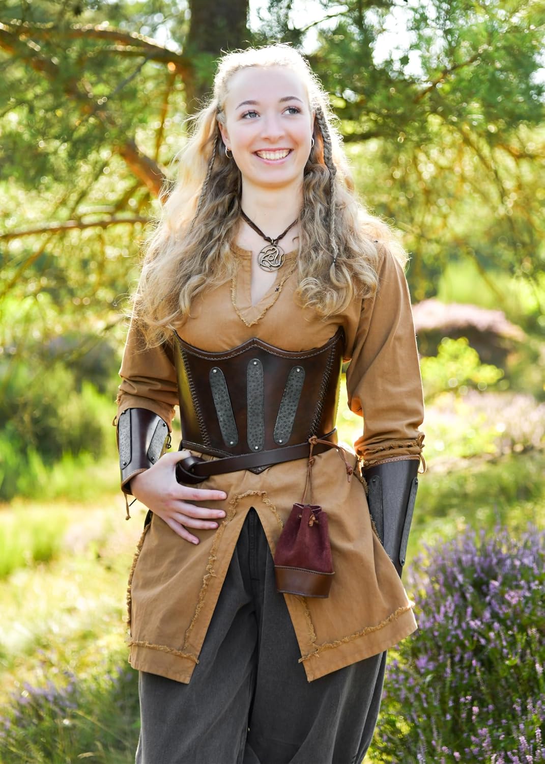 Battle-Merchant Medieval Viking Tunic Yrsa for Women, Cotton Reenactment Shirt in Used Look, Black or Light Brown - Image 5