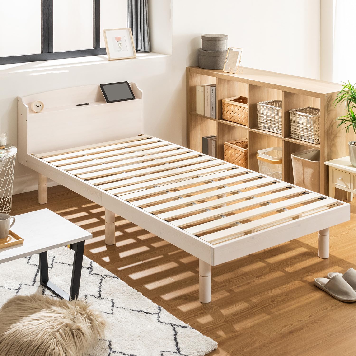 Amazon｜ベッド すのこベッド シングルベッド 2口コンセント付き 高さ3