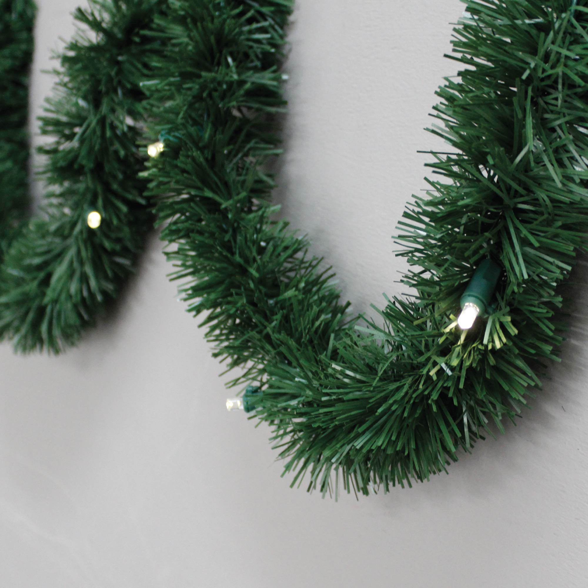 Brite Star 74-444-23 Battery Operated Lighted Garland, 18'