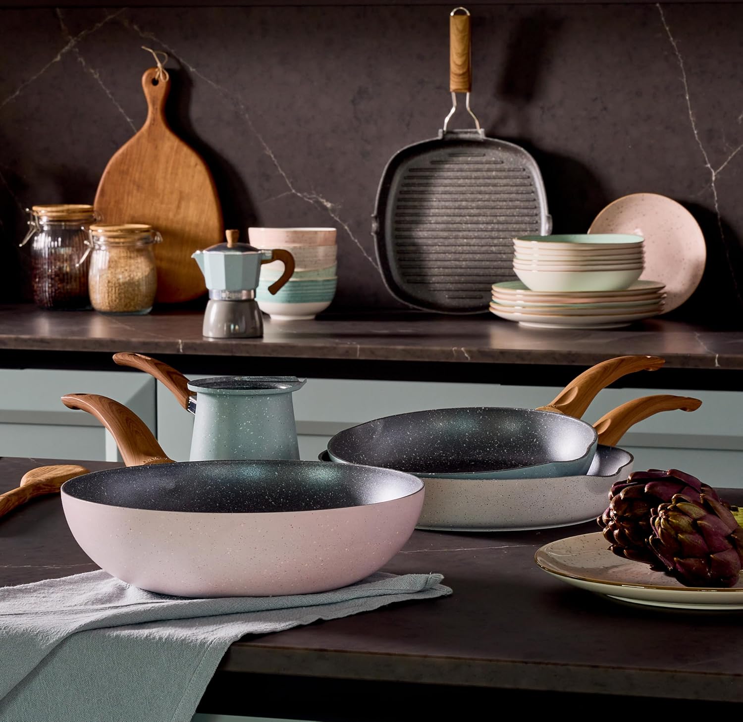 Tognana Pepper Bamboo Set of 2 Pans 24/28 cm Aluminium Pink